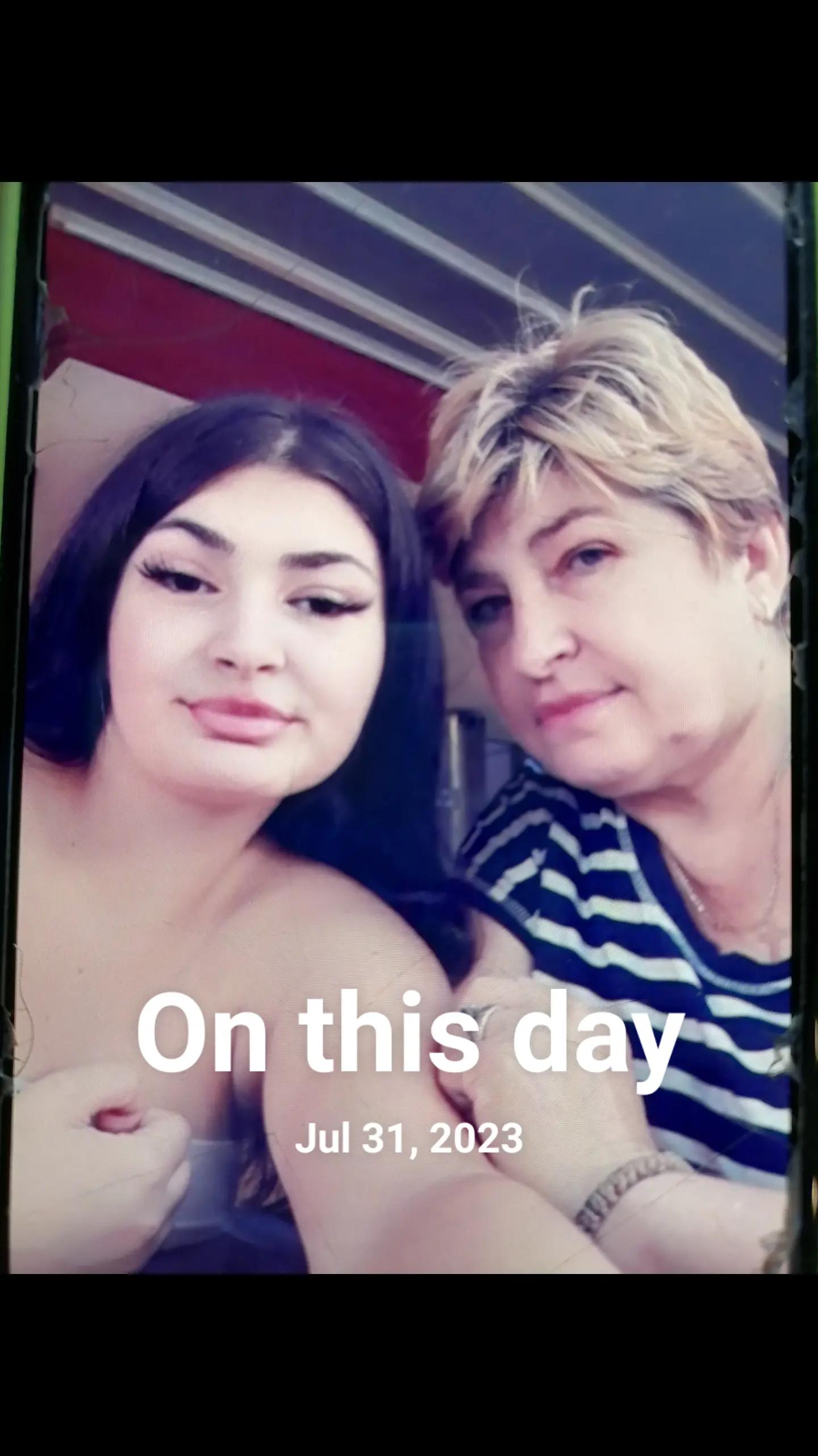 @🤗