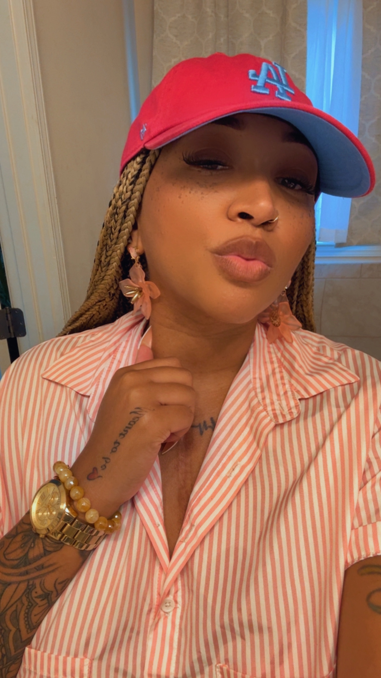 @Bamela_Lee