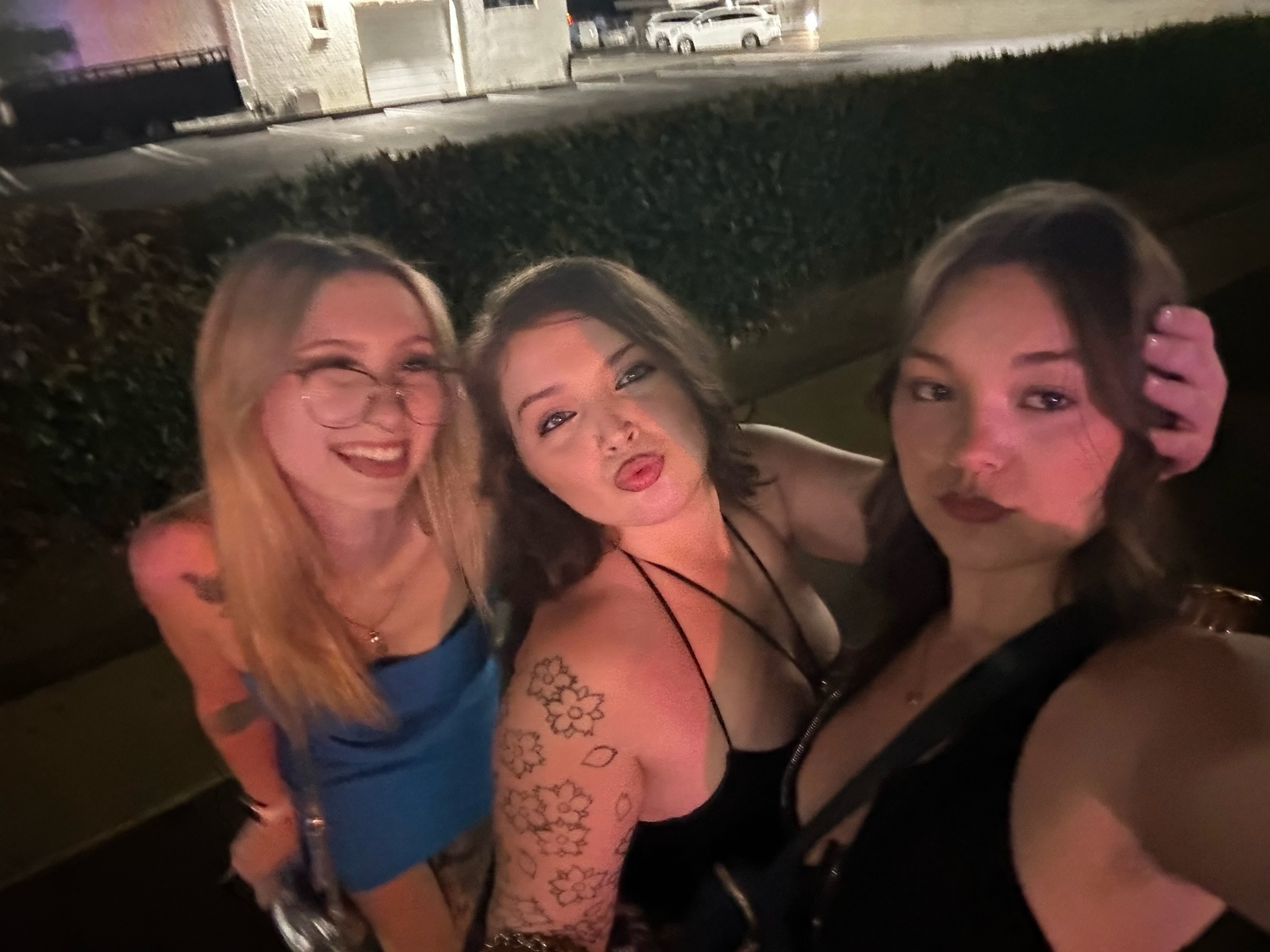 @Ƹ̵̡Ӝ̵̨̄Ʒ