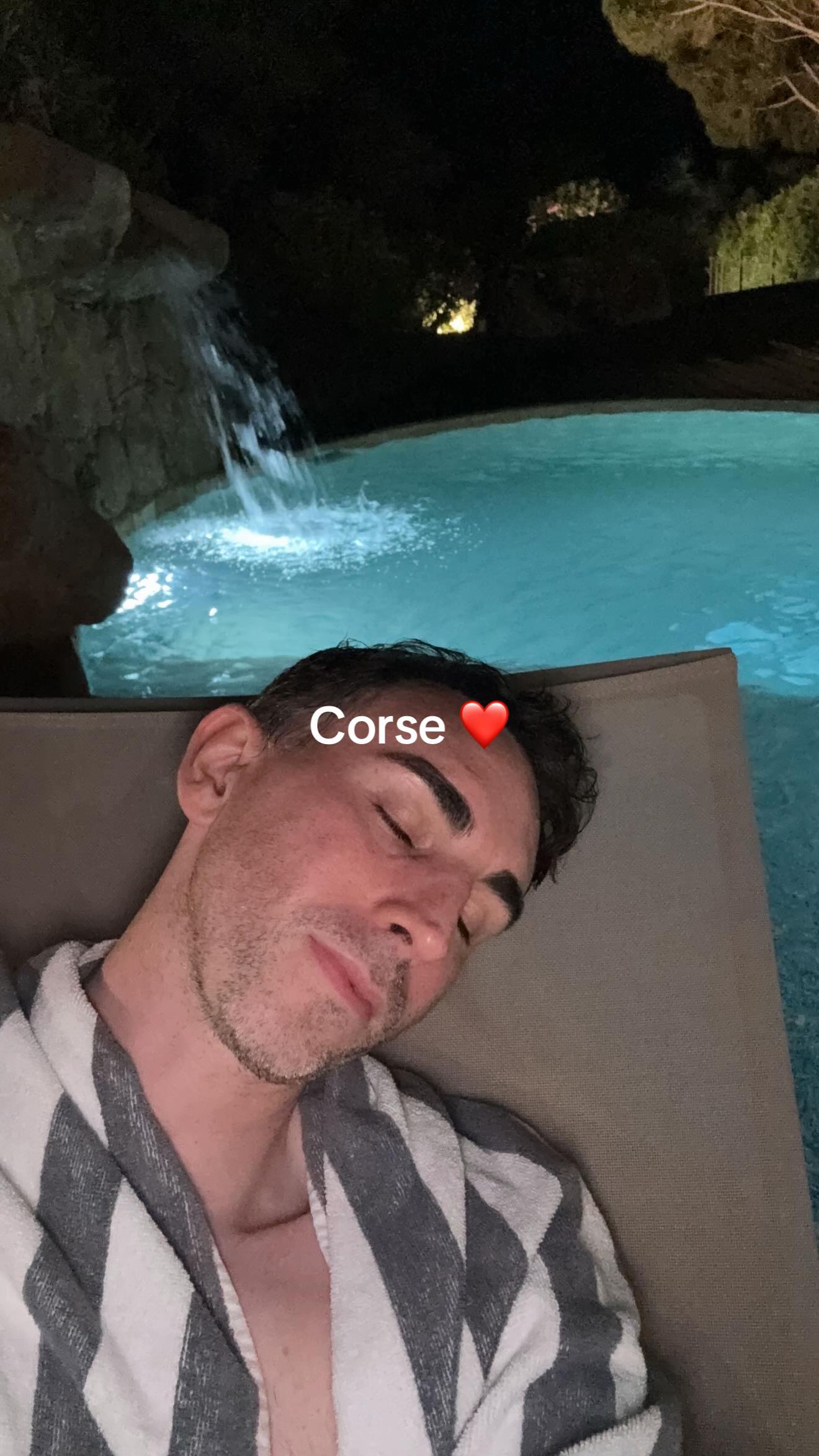 @Jordan De Luxe