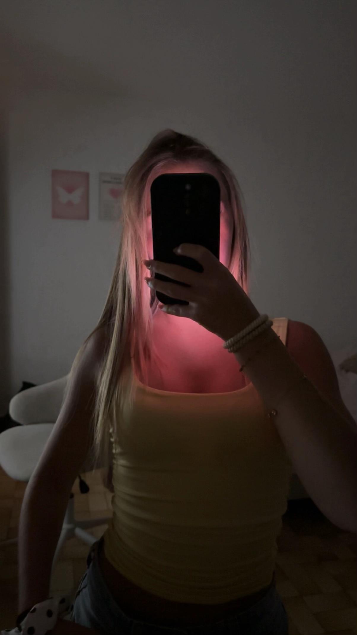 @ᗰᗩᗴᒪIᗴ