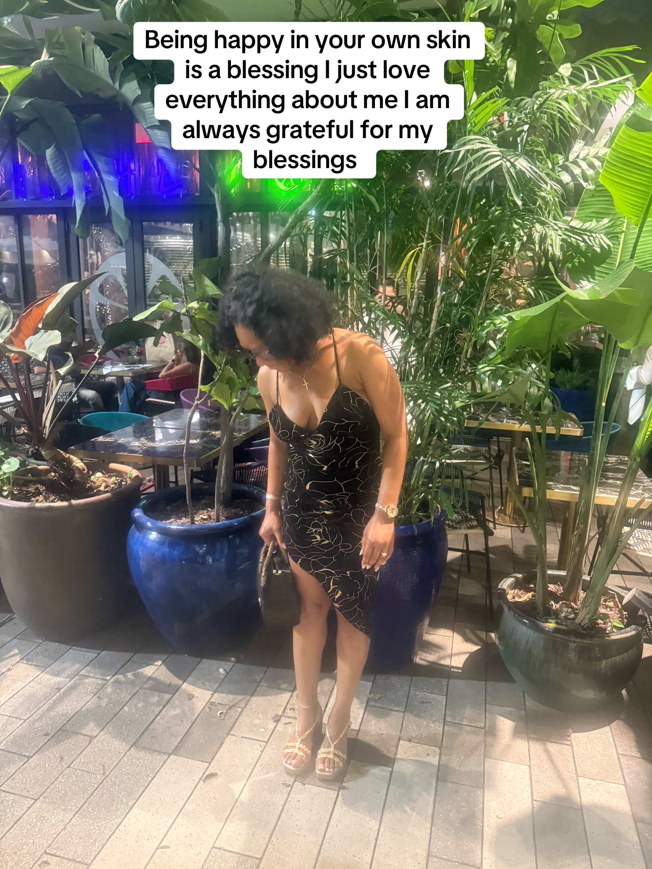 @Sexy&mdash;T