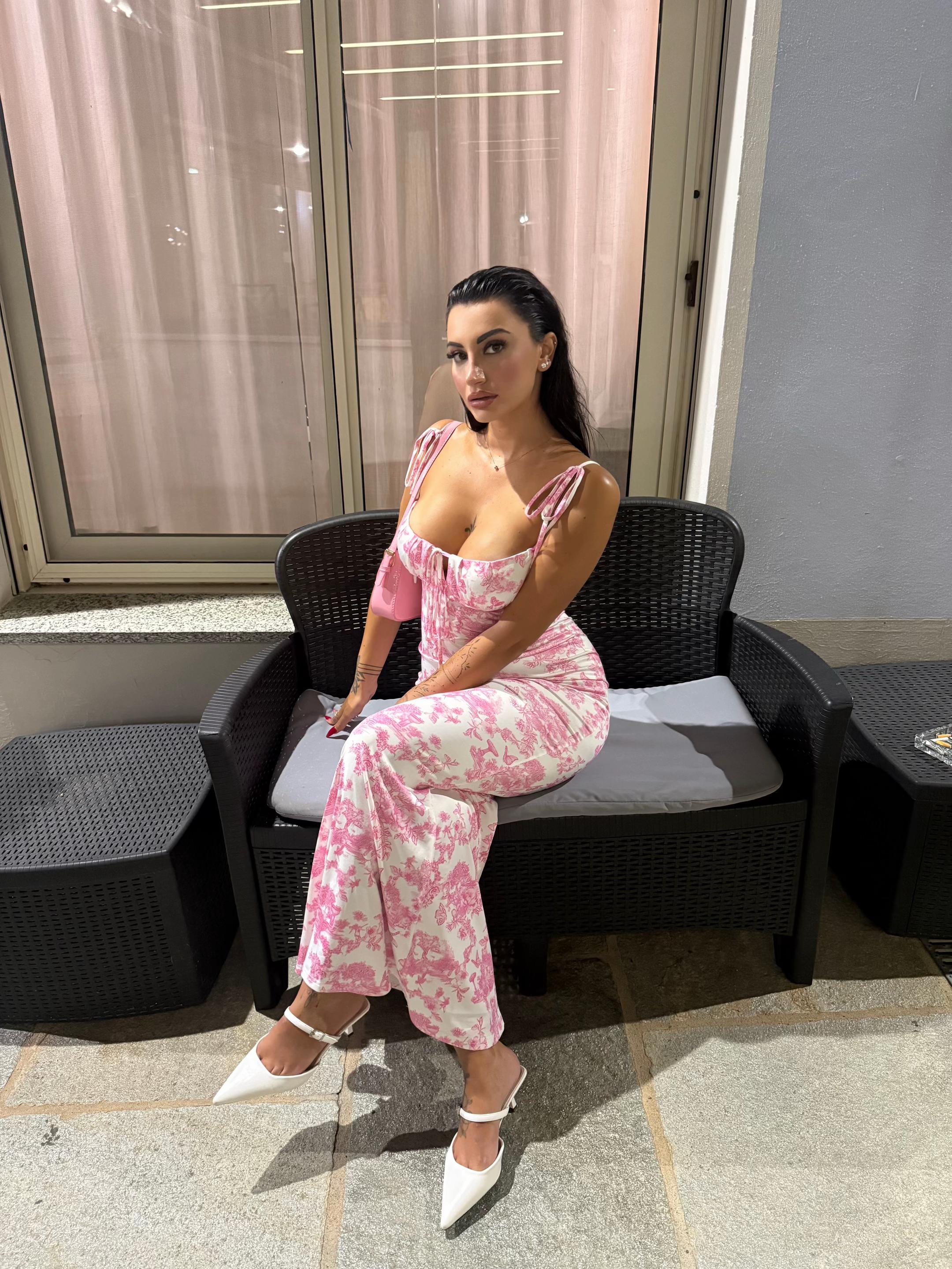 @Deboraarge