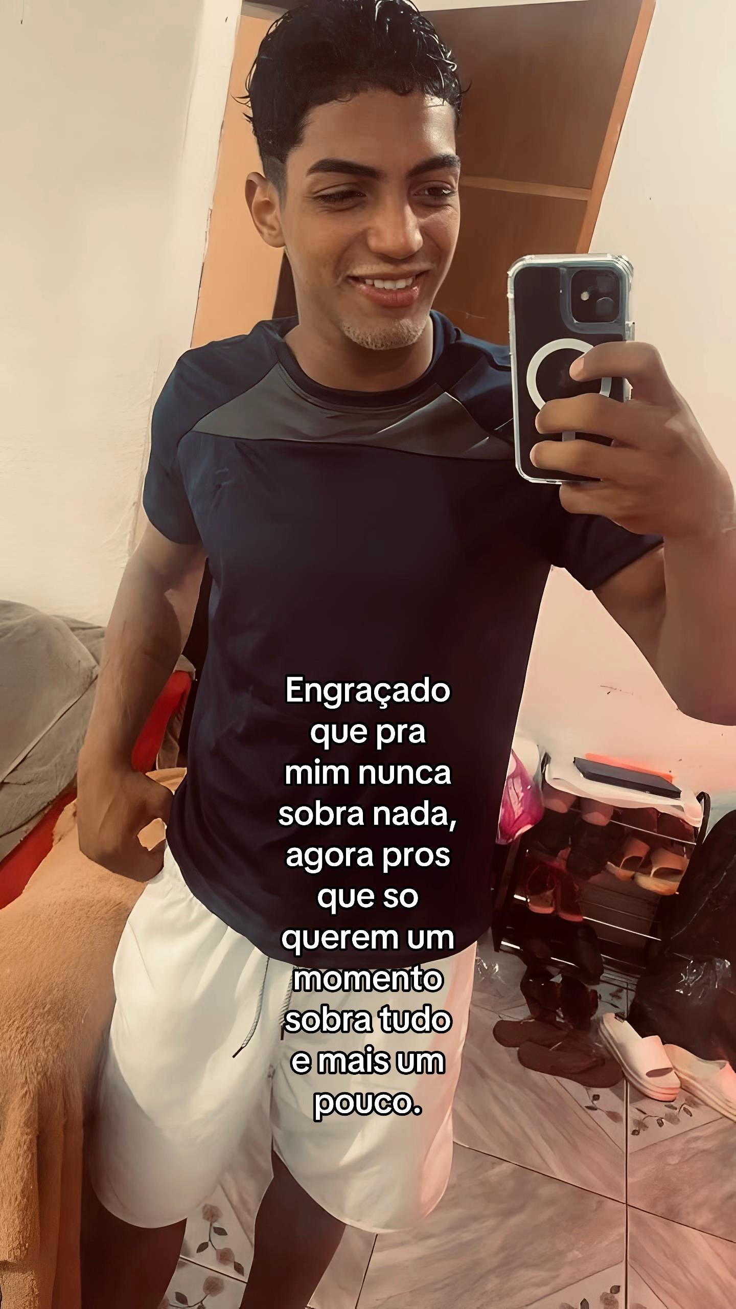 @Usuário traumatizado🎗️