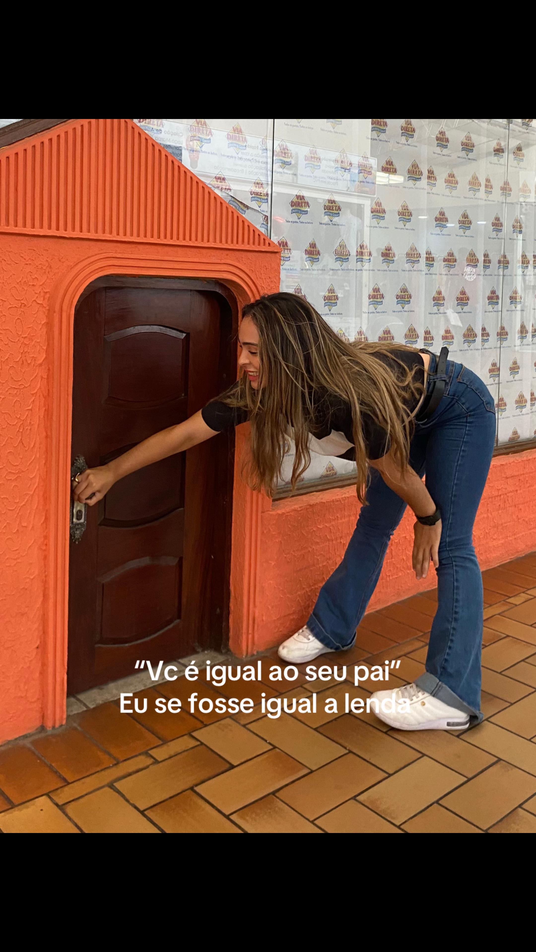 @valesca_nayane