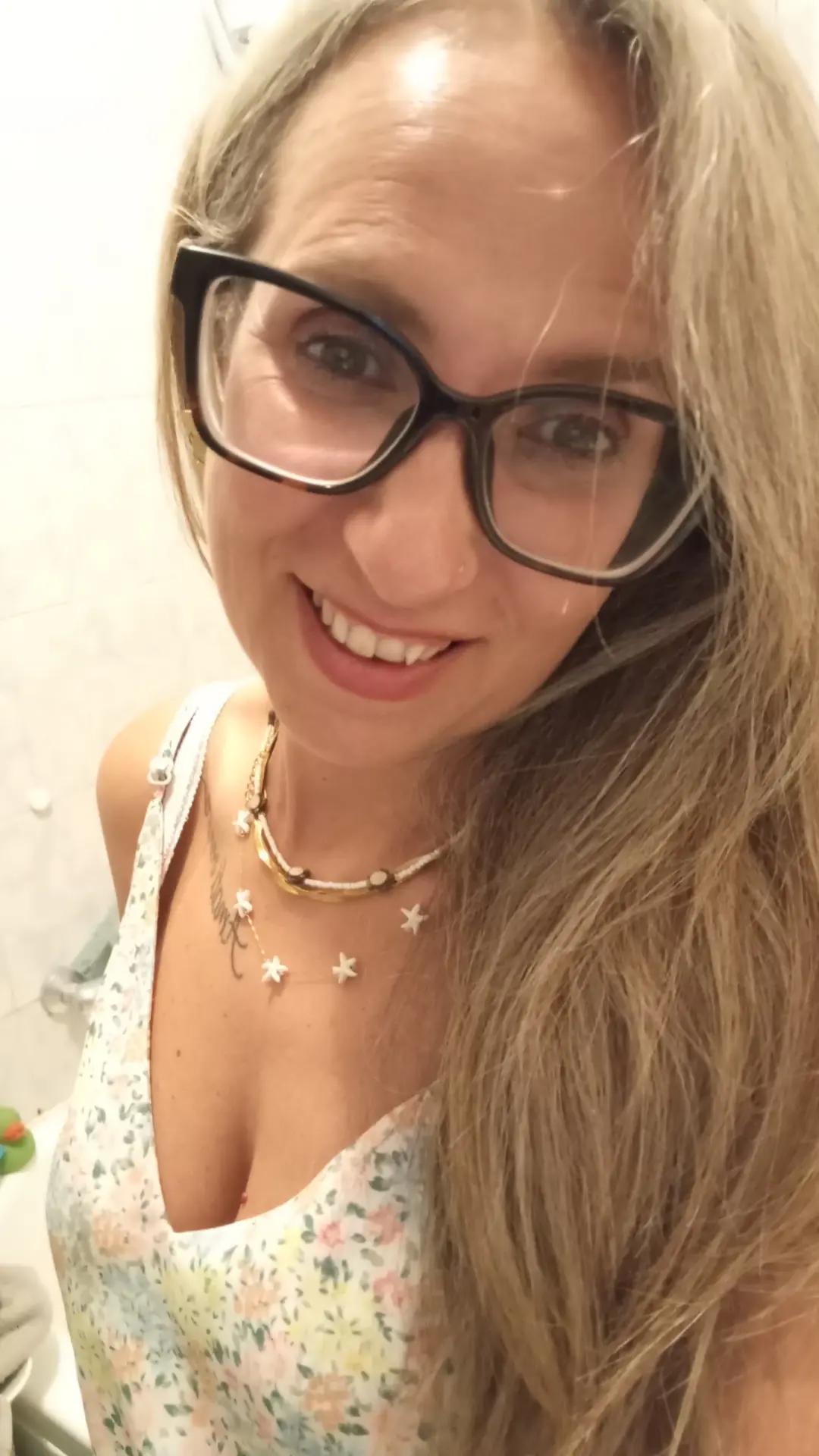 @Veronica