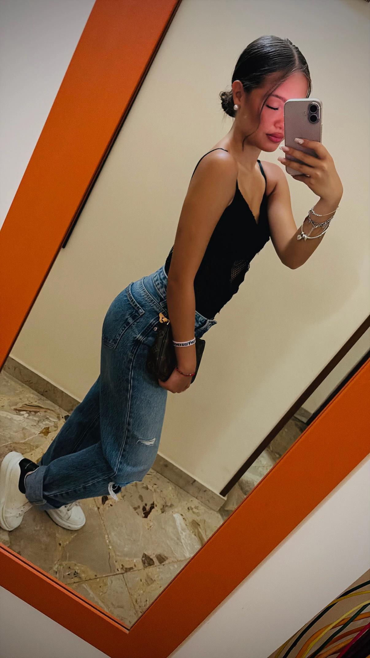 @𝐂𝐇𝐈𝐀𝐑𝐀