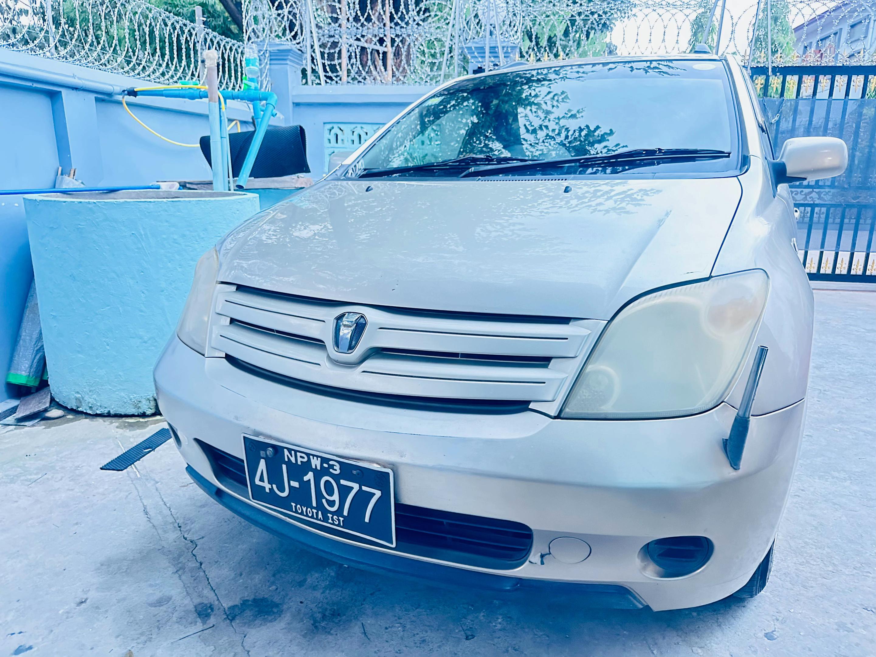 @ဝုိင္းေလး ေဖေဖ ဦးရဲရင့္
