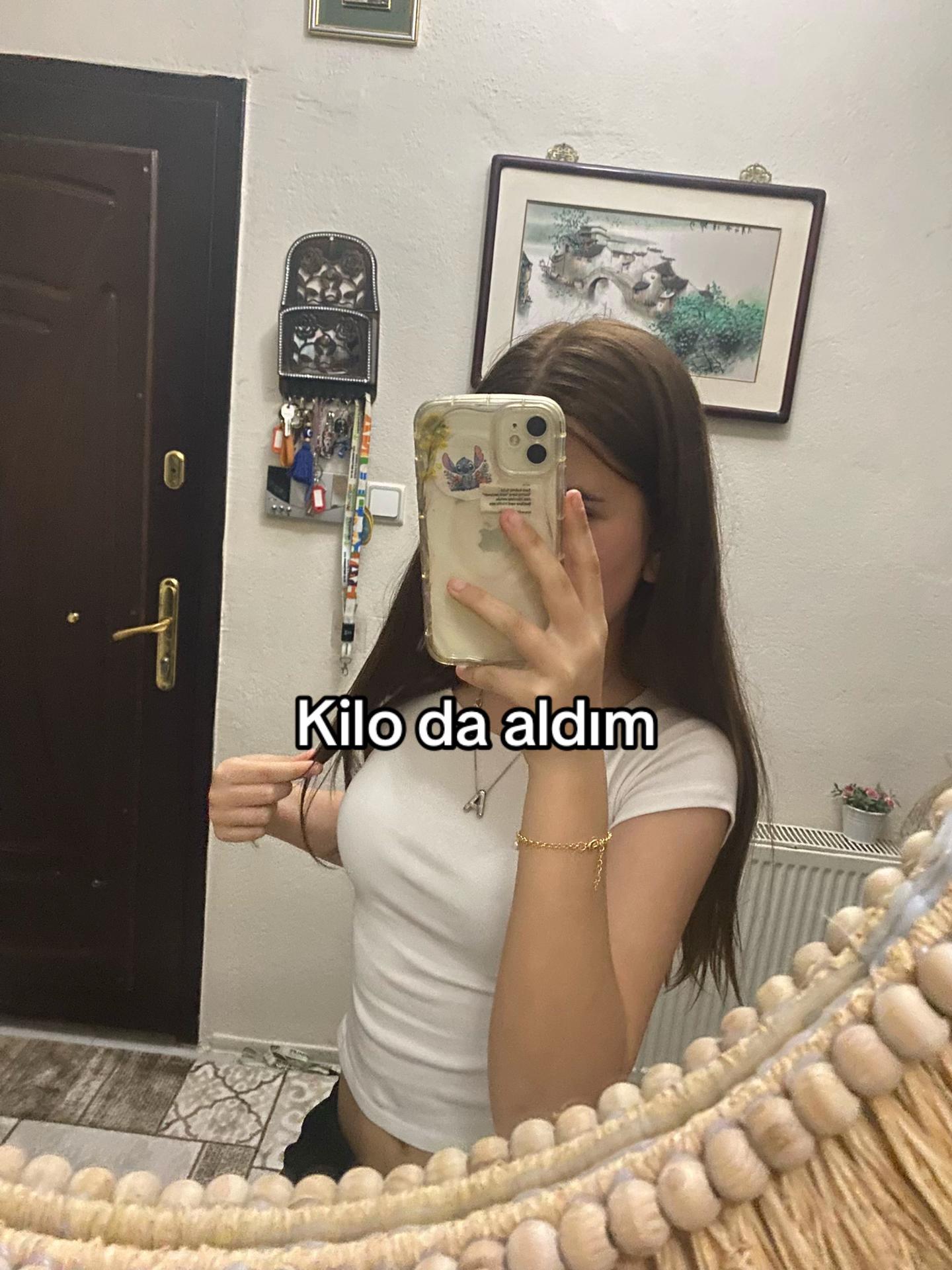 @Afra9️⃣