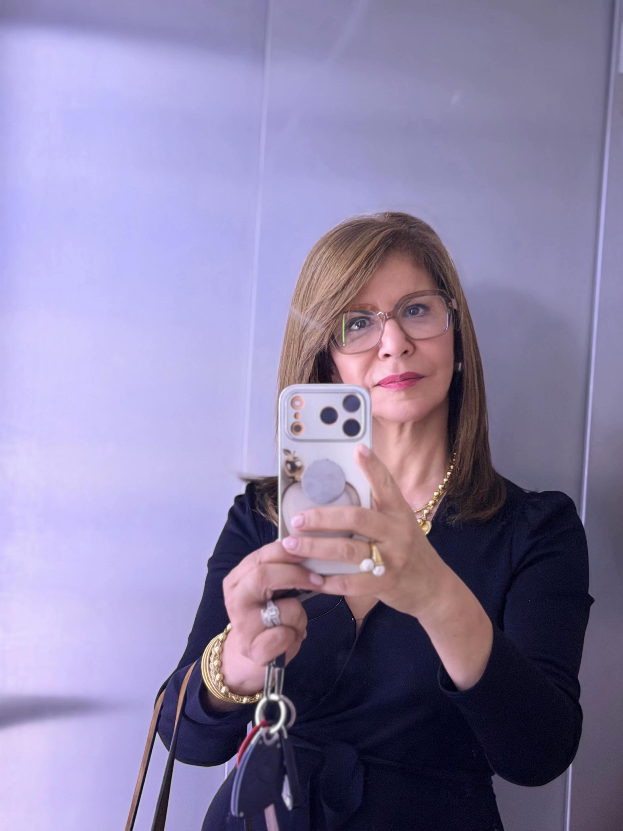 @Dress 44