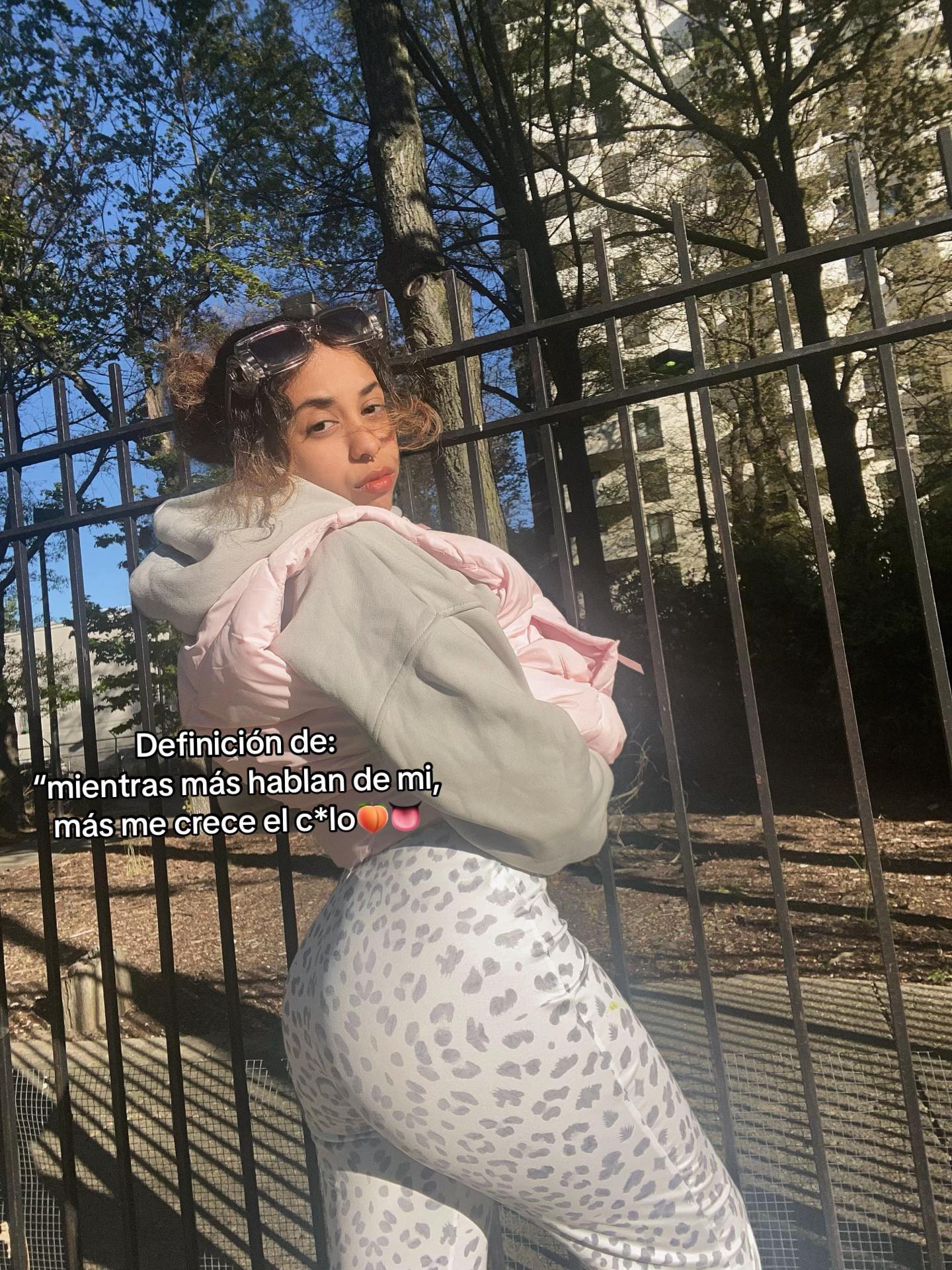@QueenFarahona