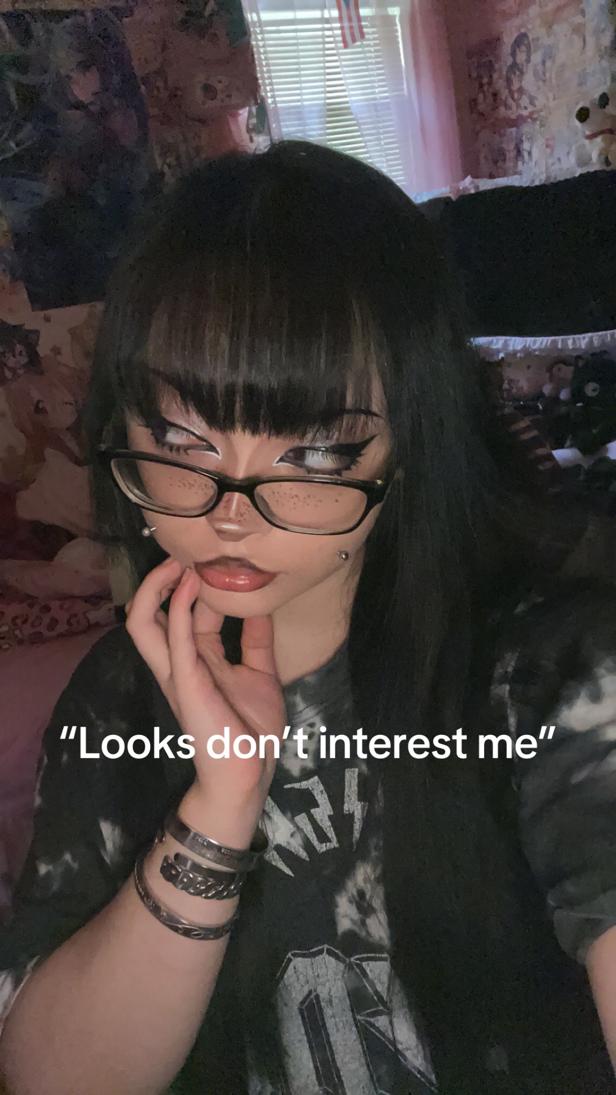 @ᗢ Ria