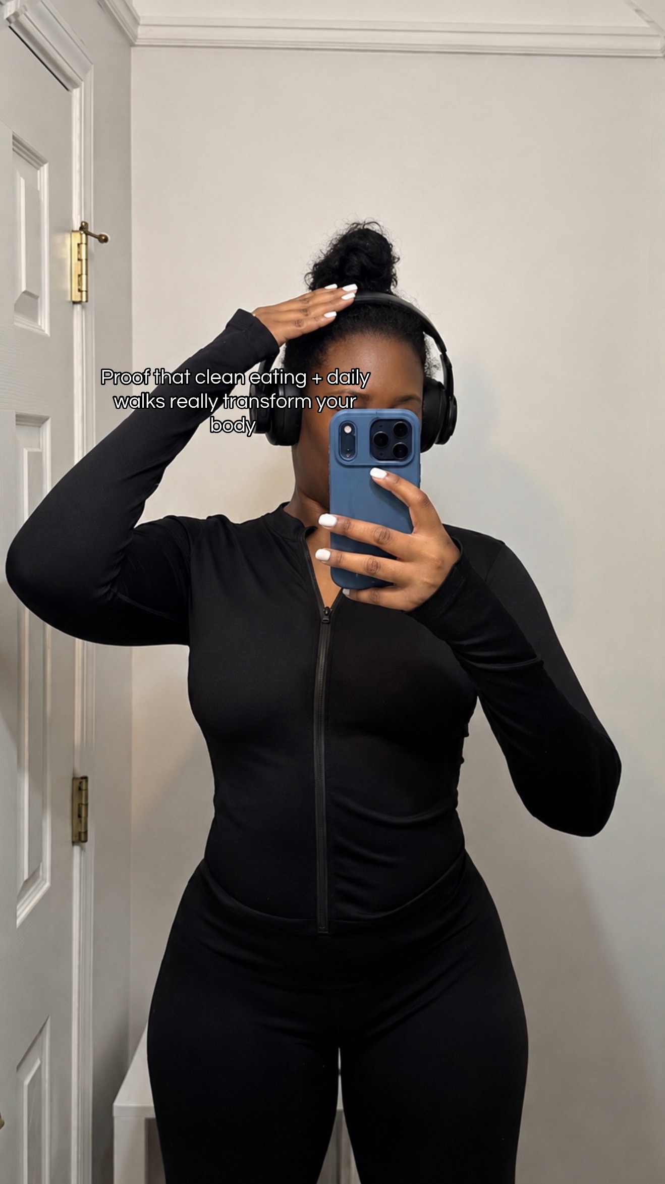 @ADOREMONIFA