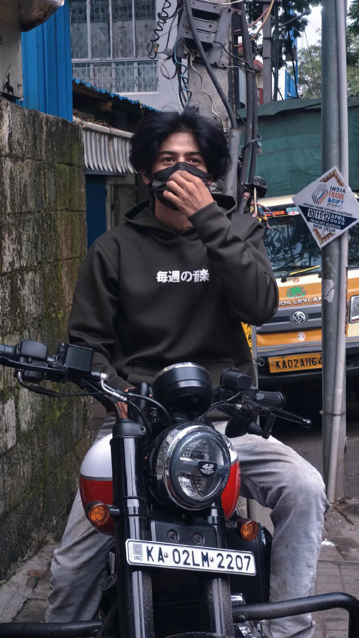 @Na bi n🤟