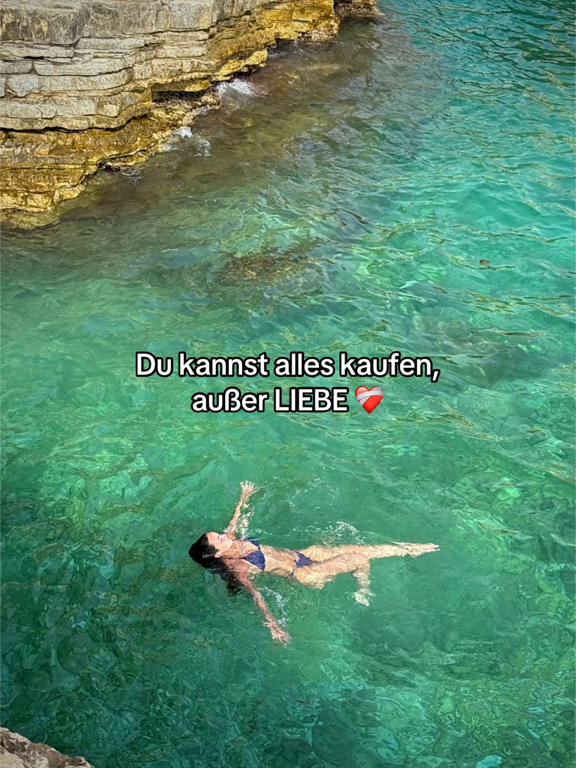 @Luna