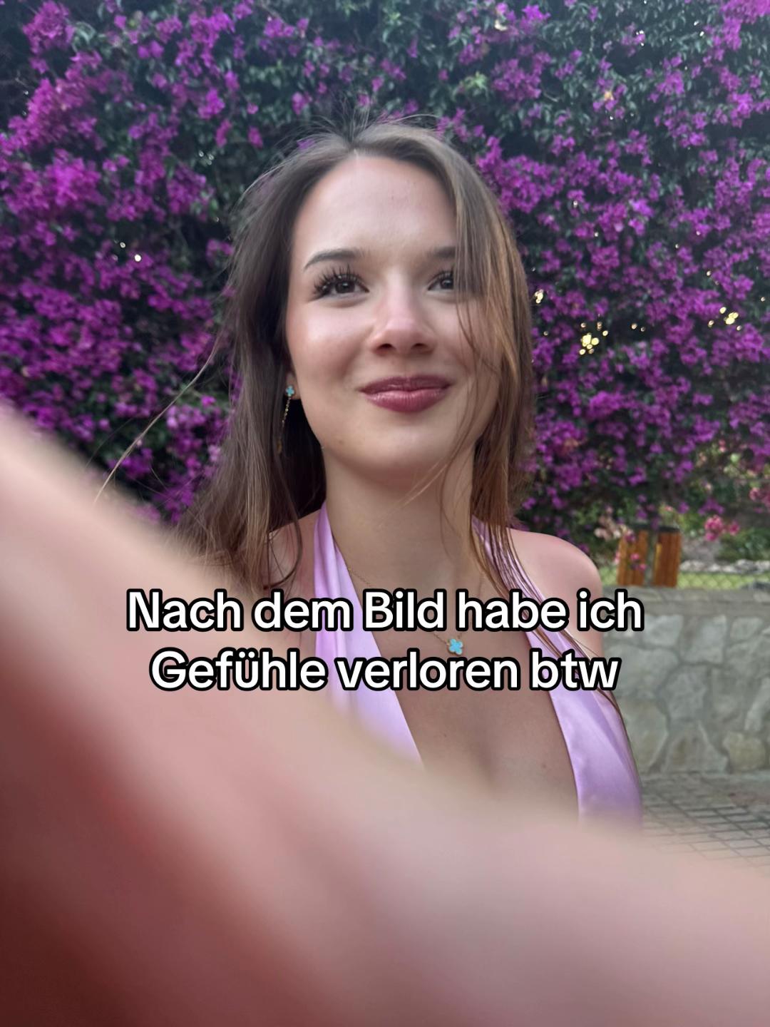 @Alma-Míra