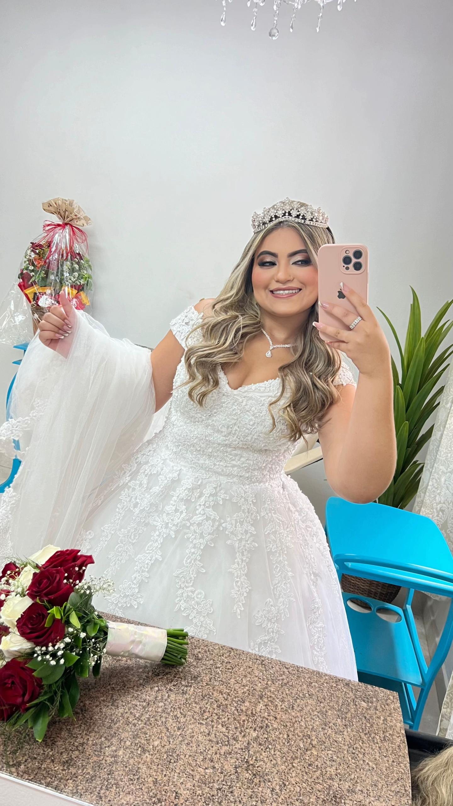 @Ana Júlia Mota