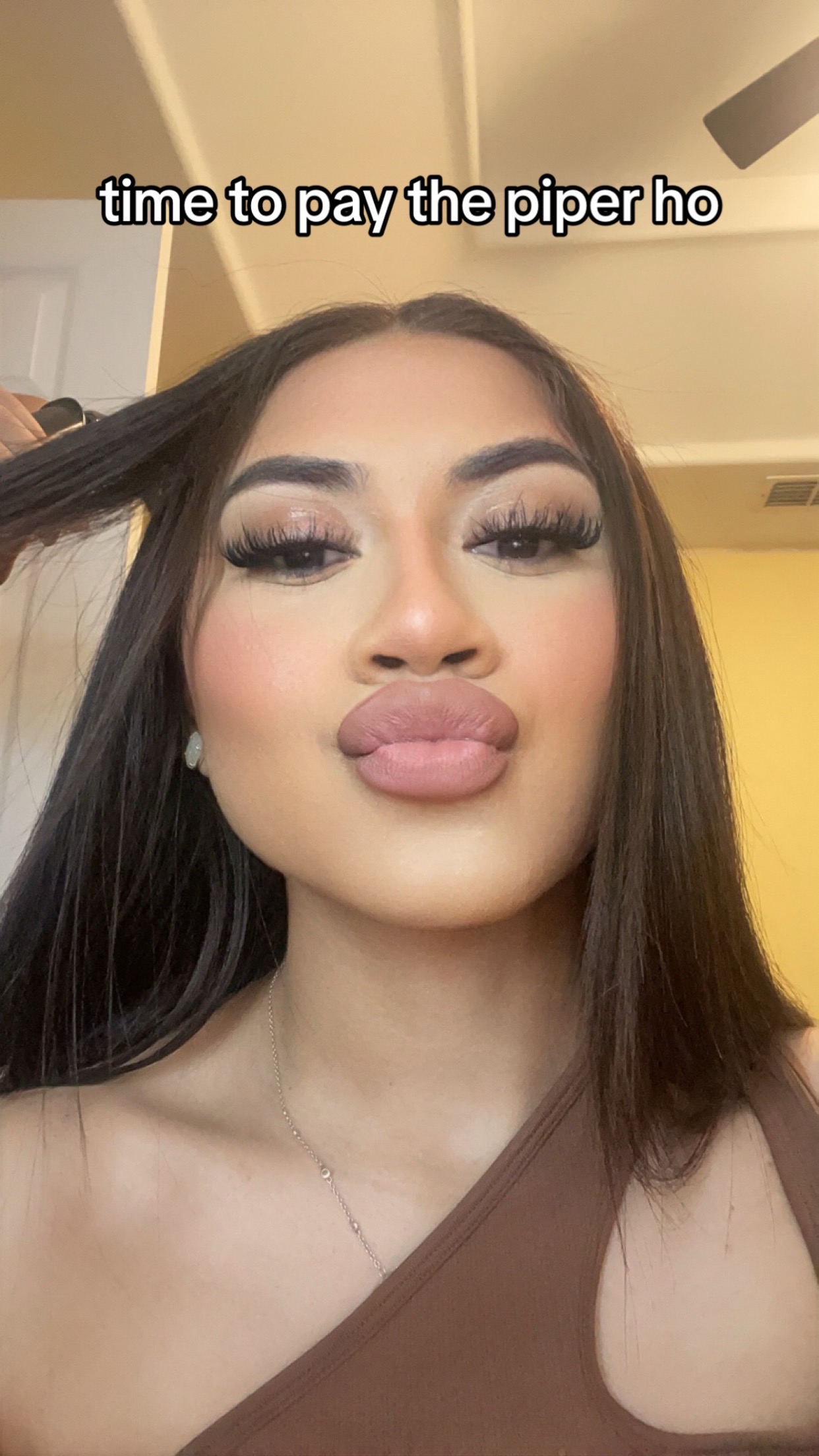 @𝐆