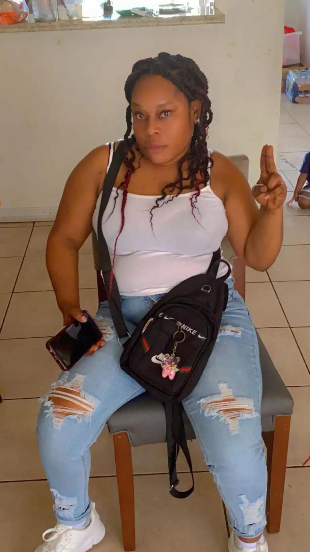 @faniciadefendre1