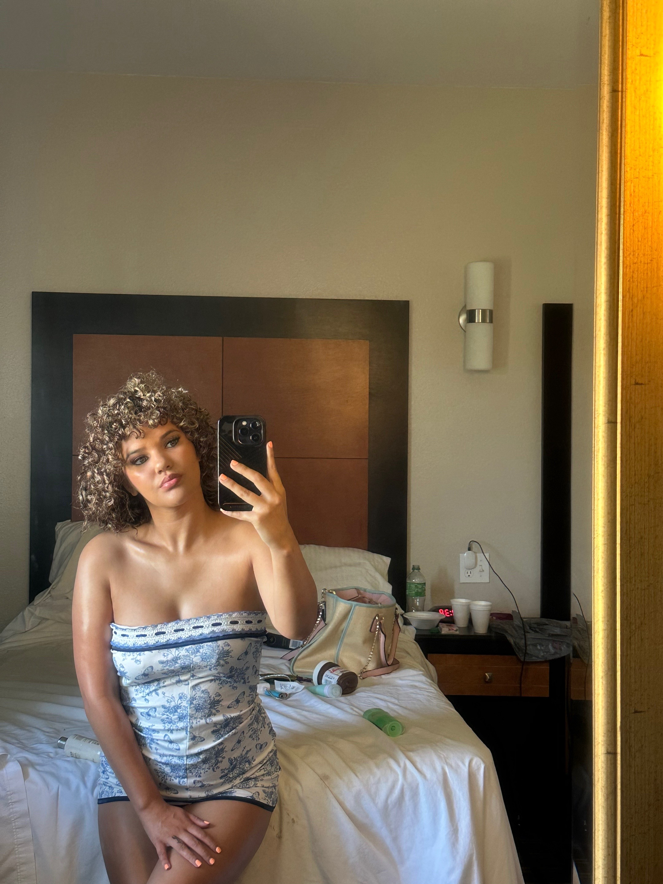 @sitkneeag