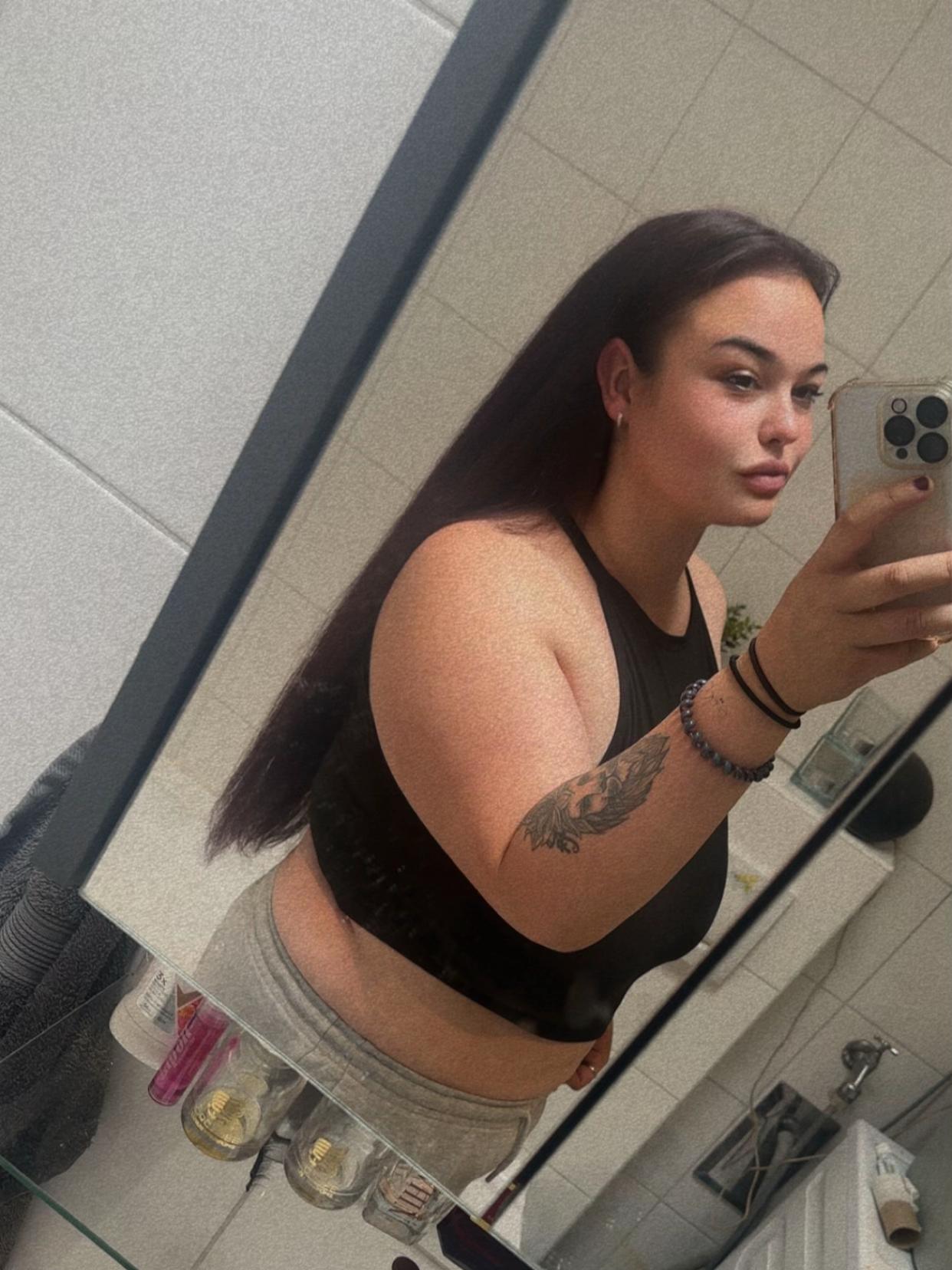 @deeey444