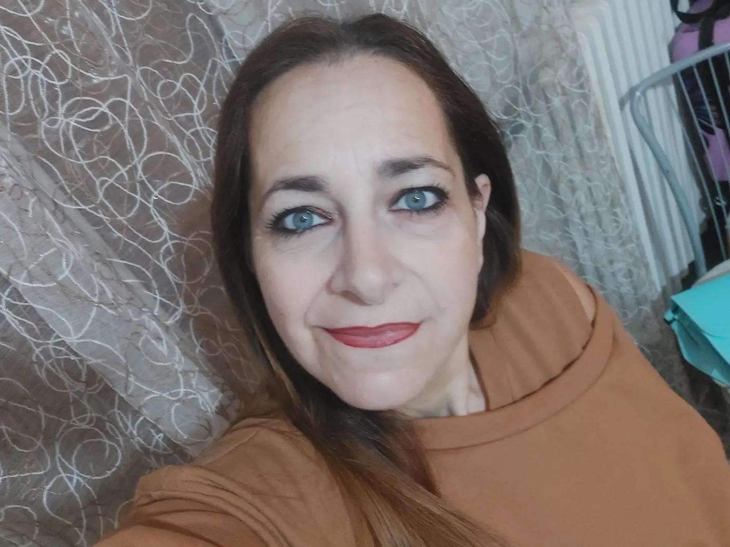 @Maria Castellano