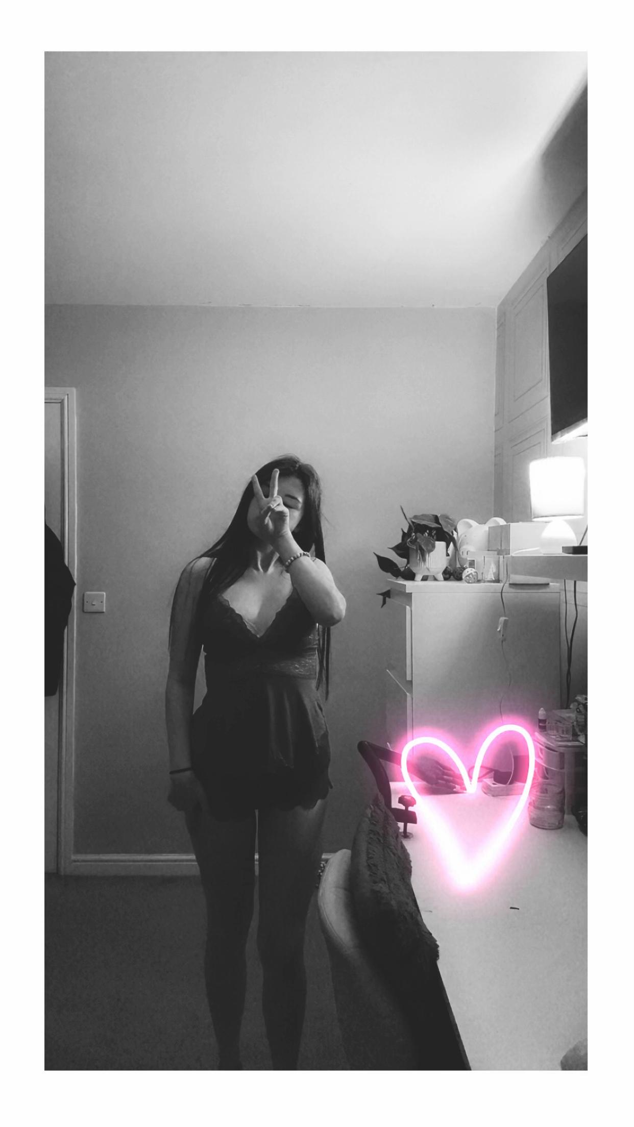 @𝐬𝐜𝐚𝐫🍒🫶🏽