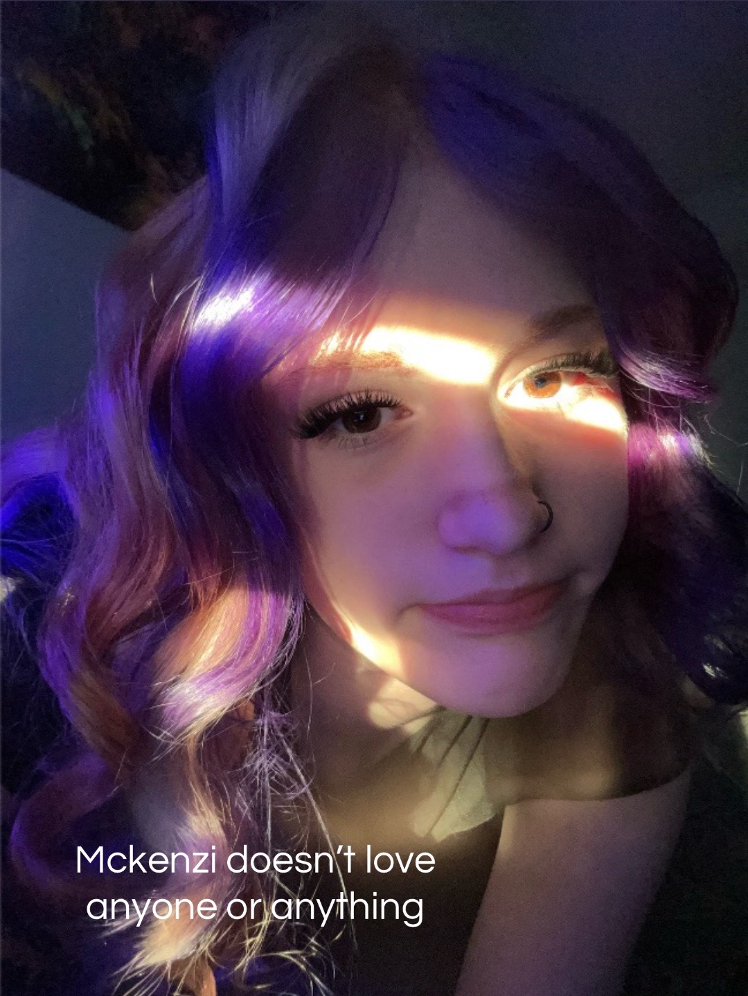 @👤