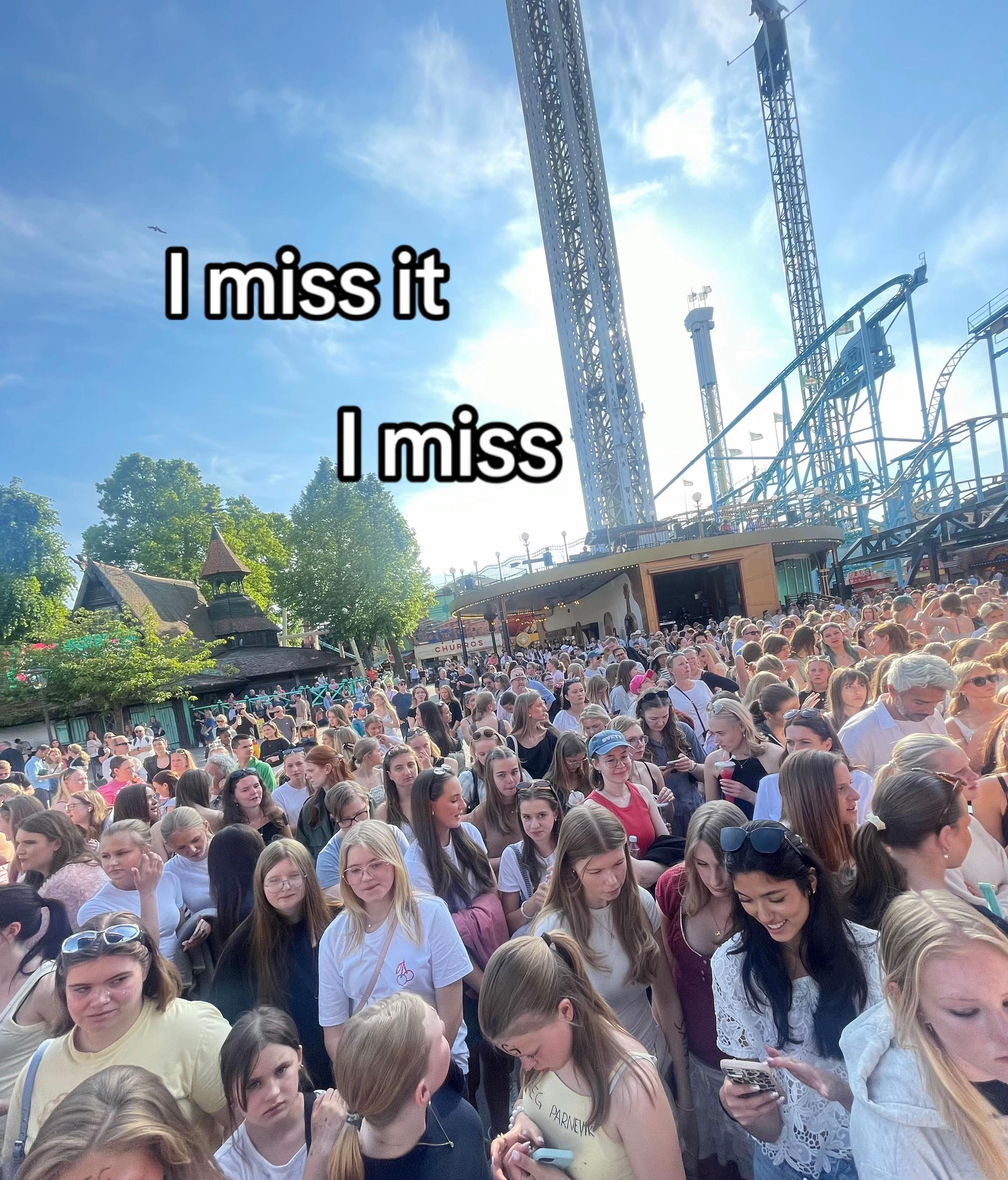 @Juni💙🍒🚀🐼🎶