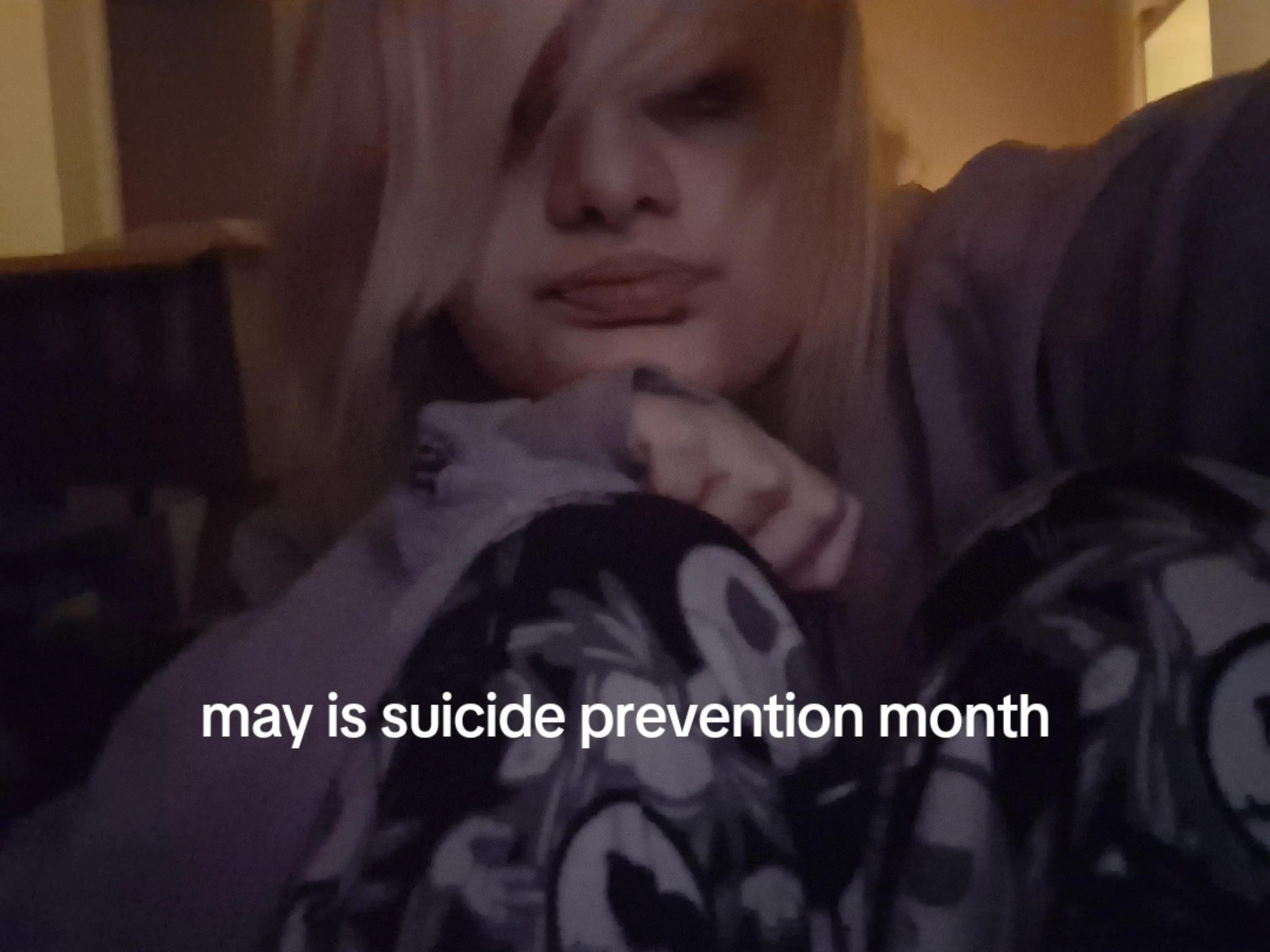 @liz🦄🦴🪽