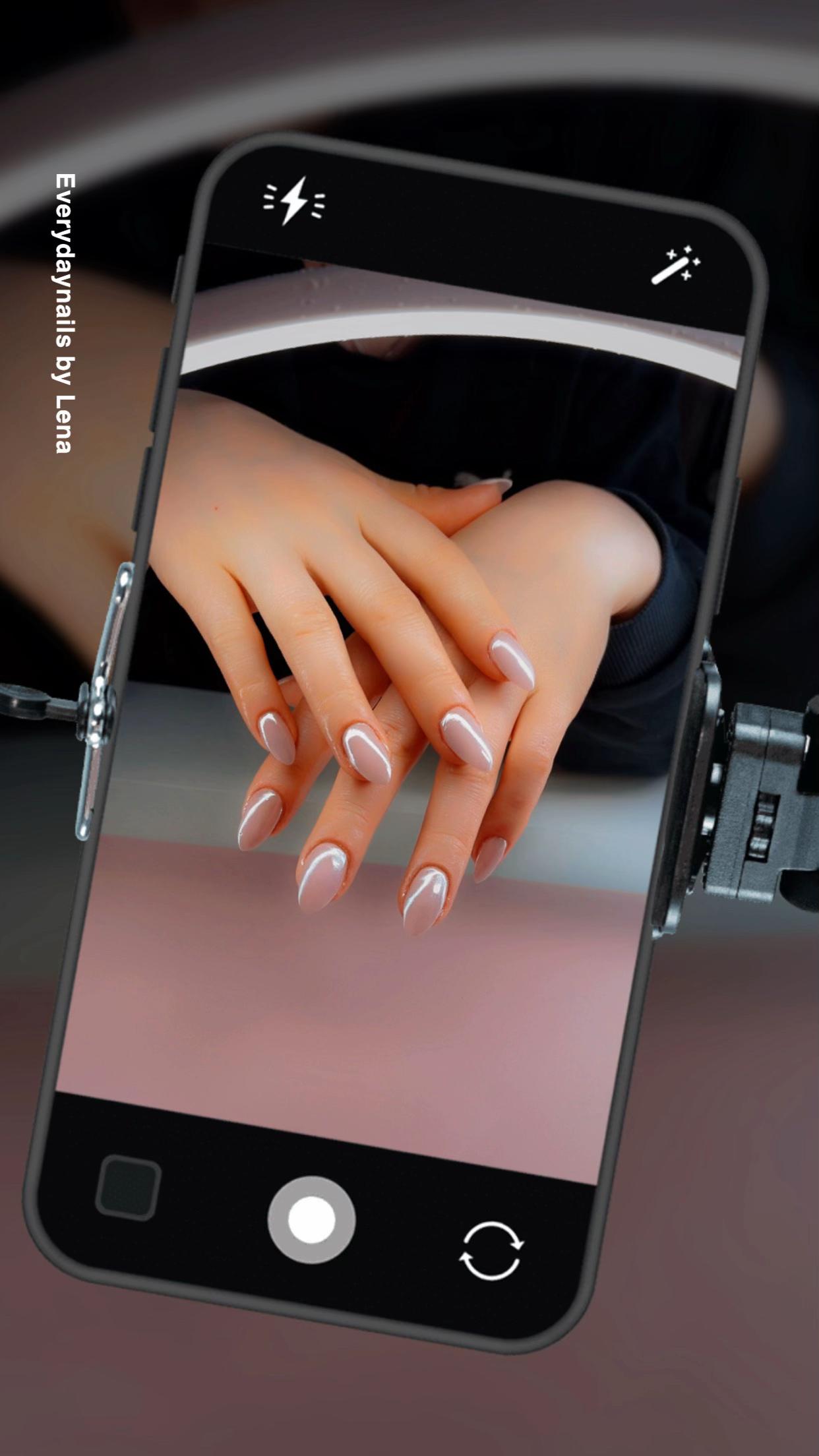 @Everydaynails by Lena