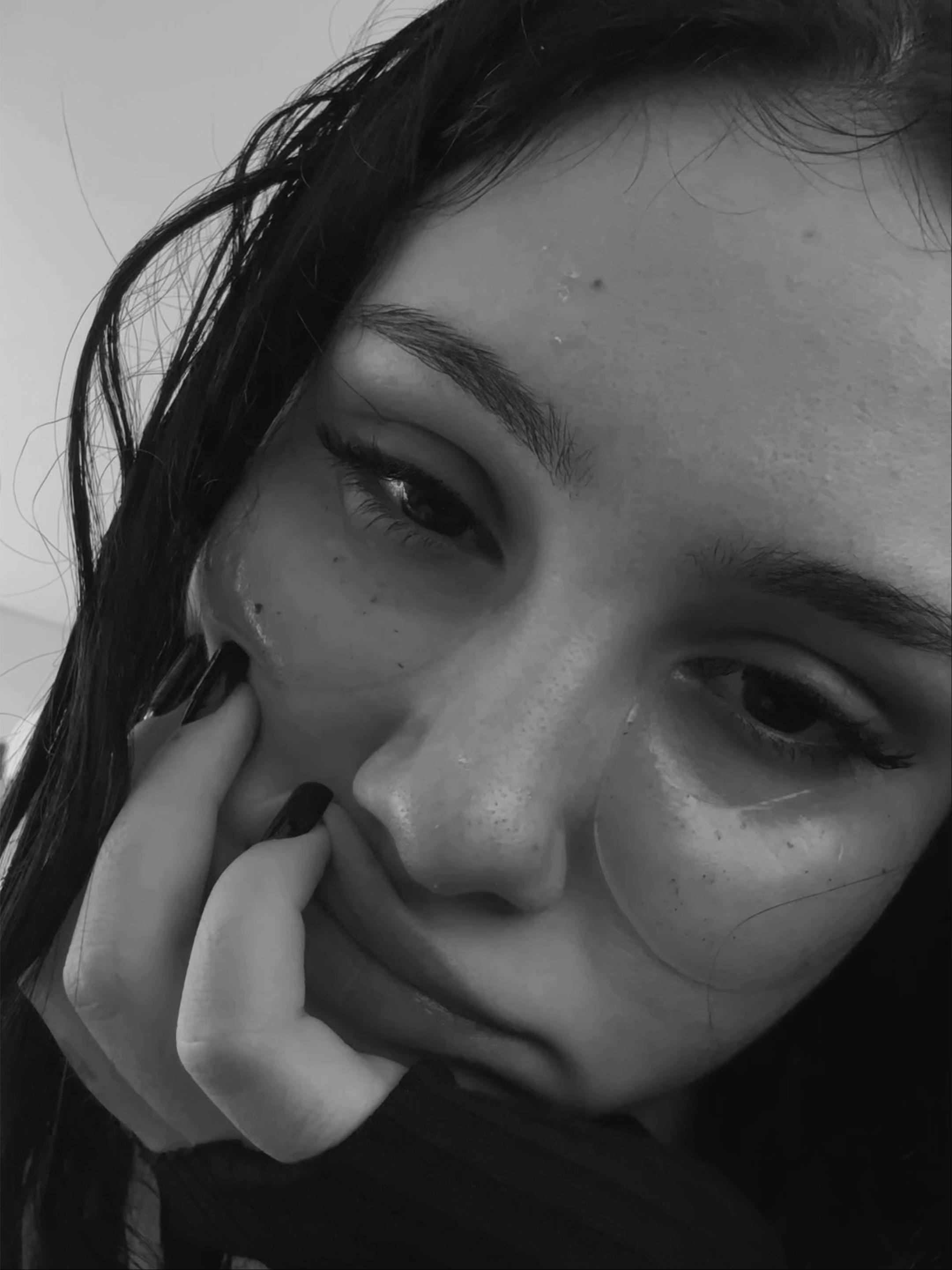 @натутя