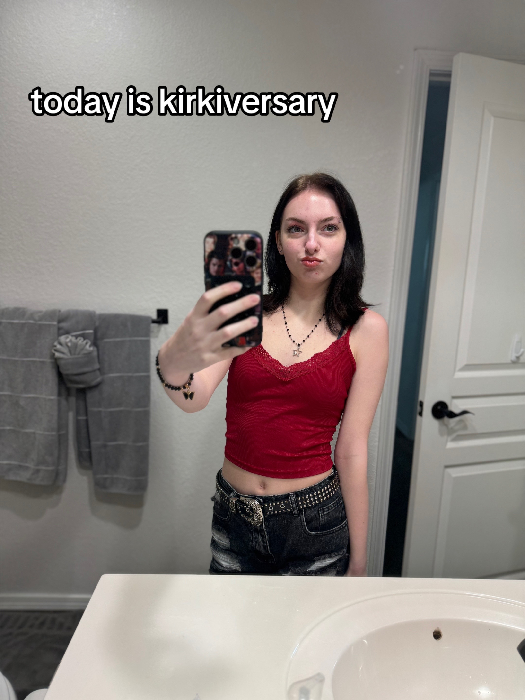 @scarlettloves_djojobean1🎱🍎🐛