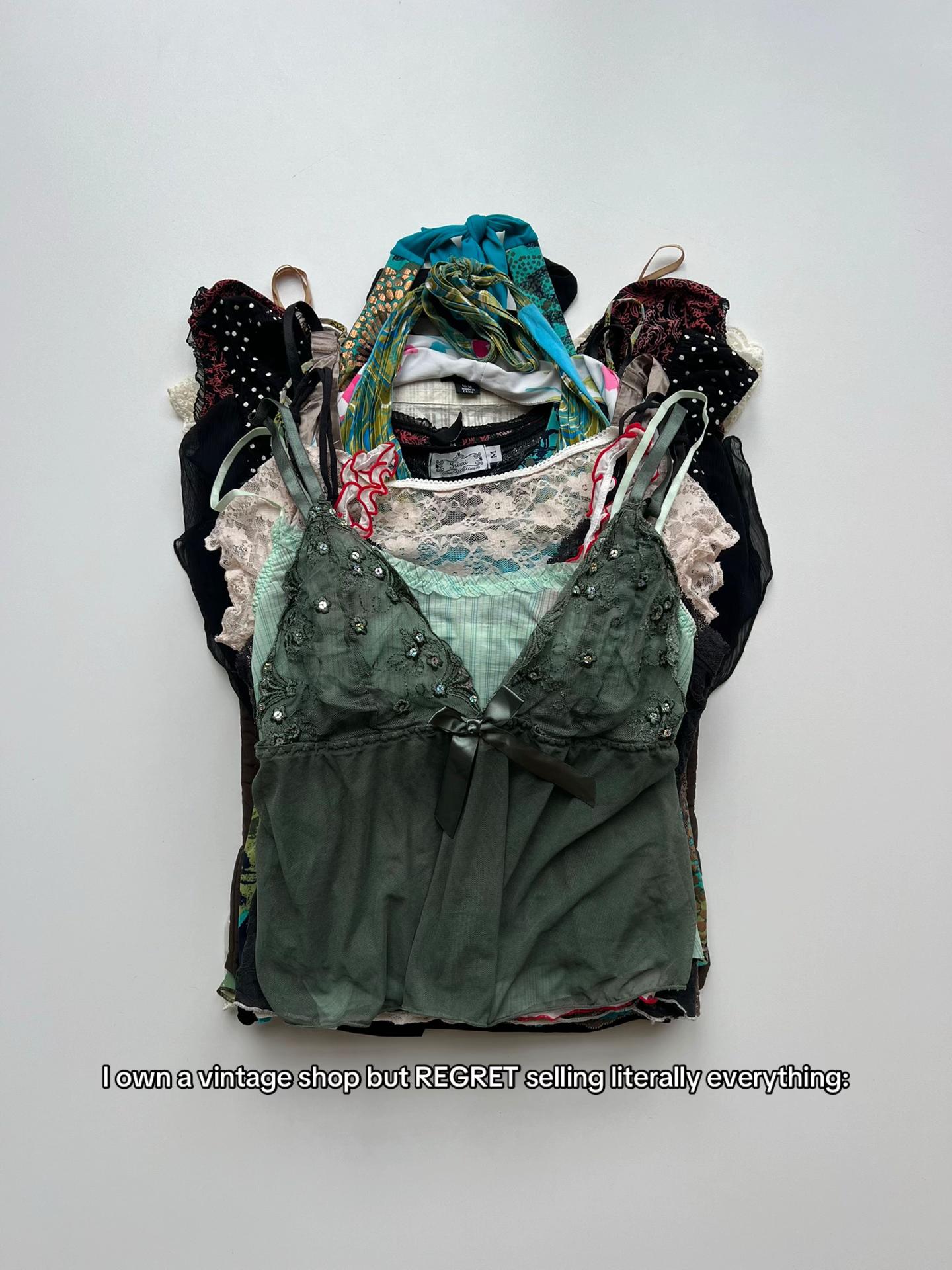 @Kitty Love Vintage