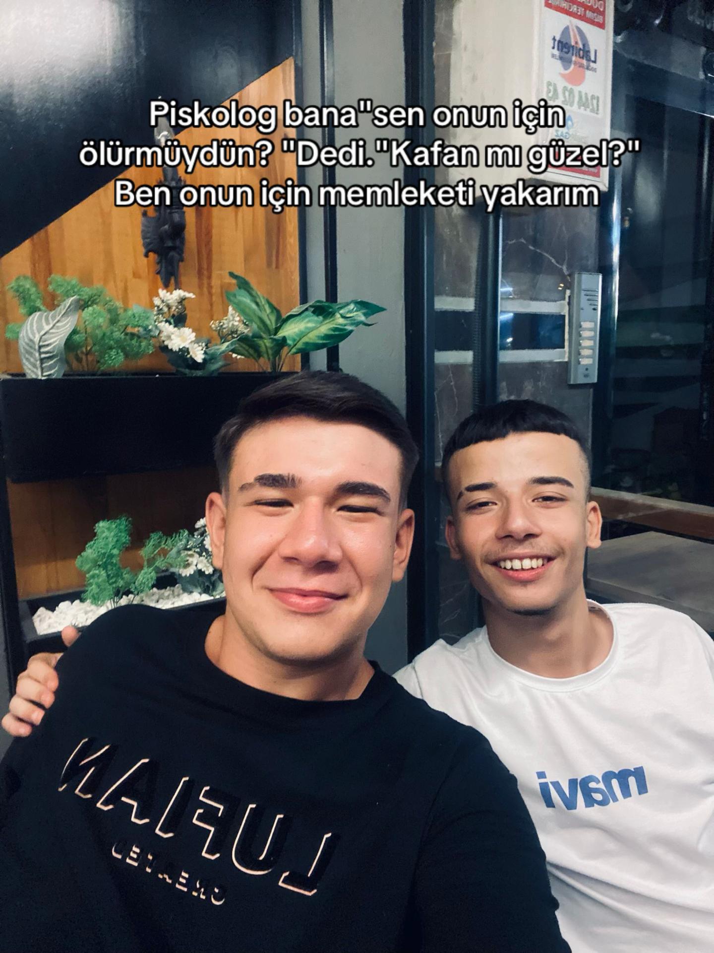 @ser&ccedil;e🇦🇱