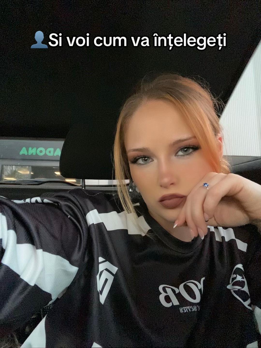 @RUUUUX