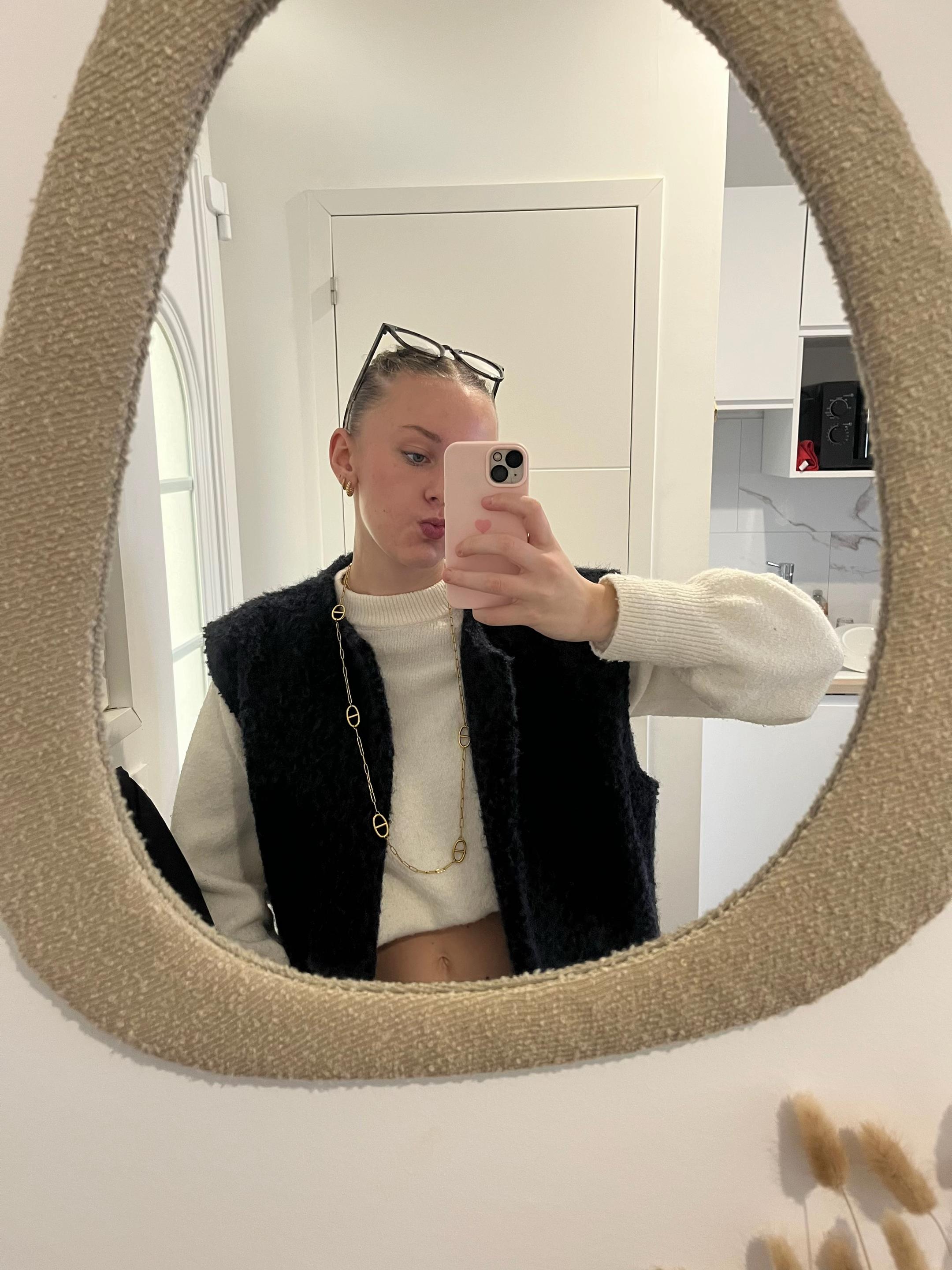 @𝘽𝙚𝙧𝙩𝙞𝙡𝙡𝙚
