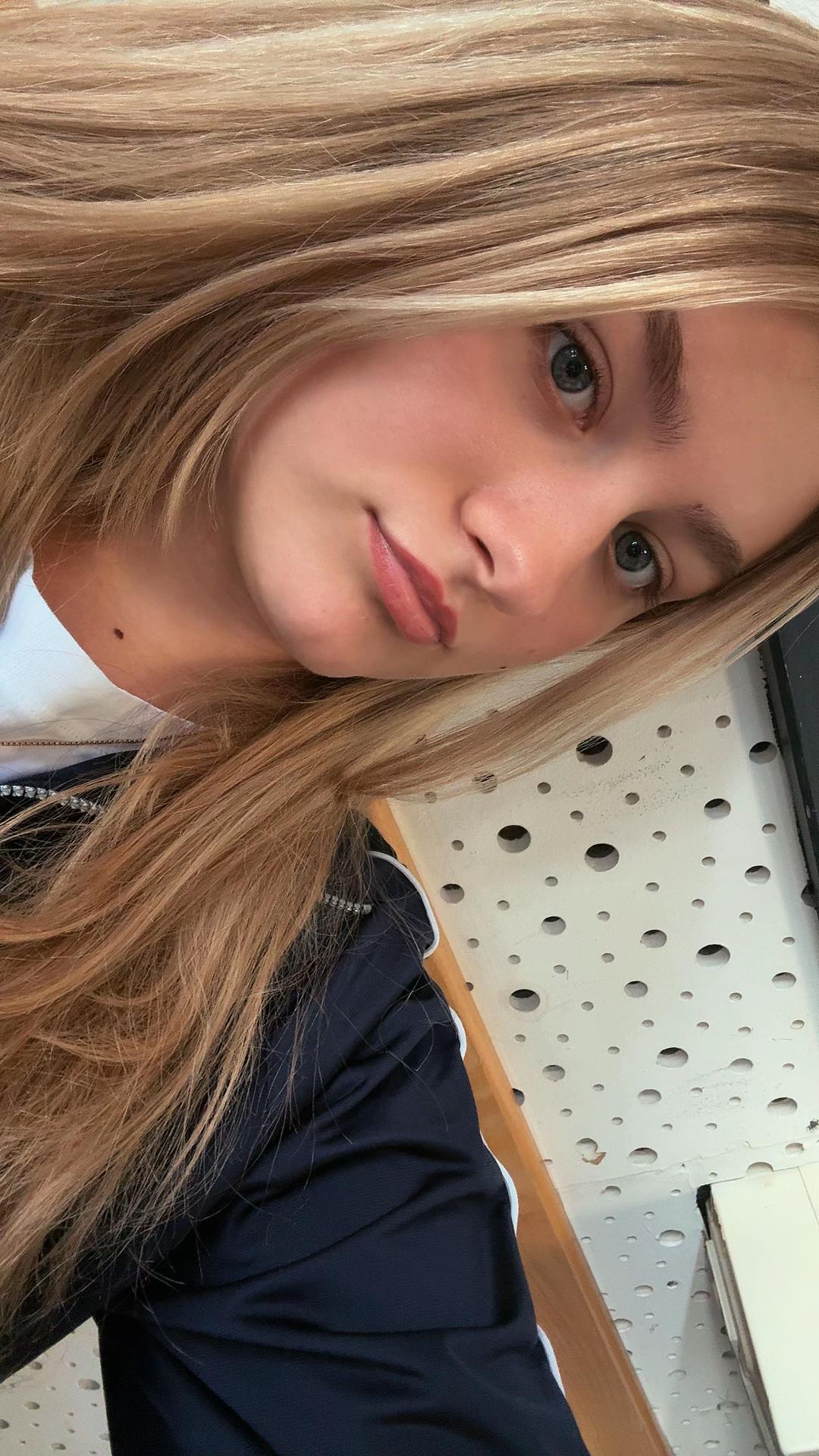 @loresa_85