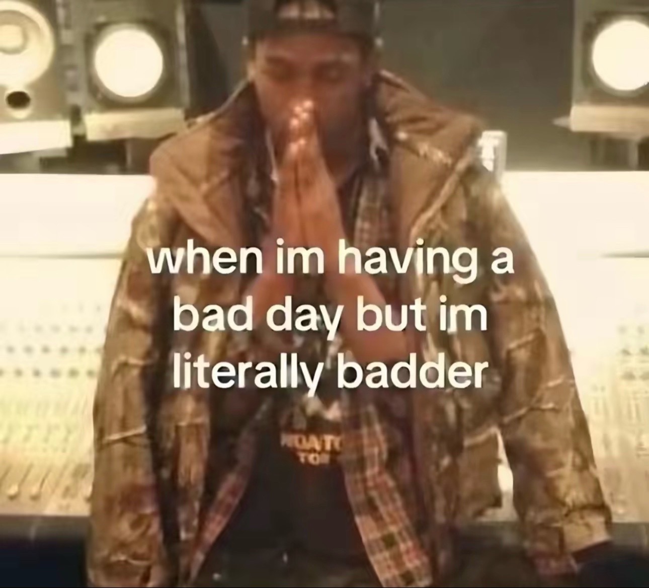 @🦇