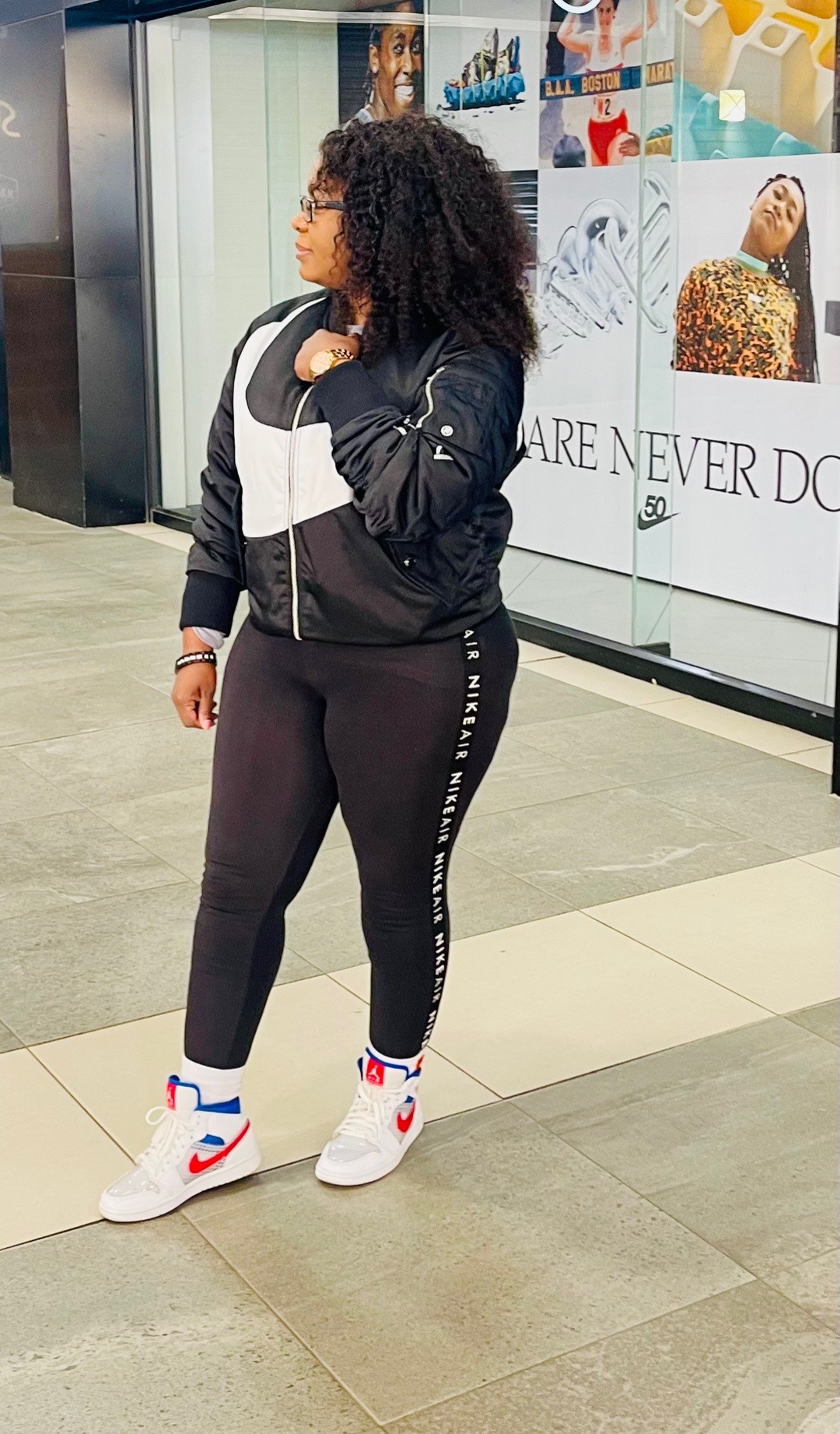 @Reneiloe M🇿🇦