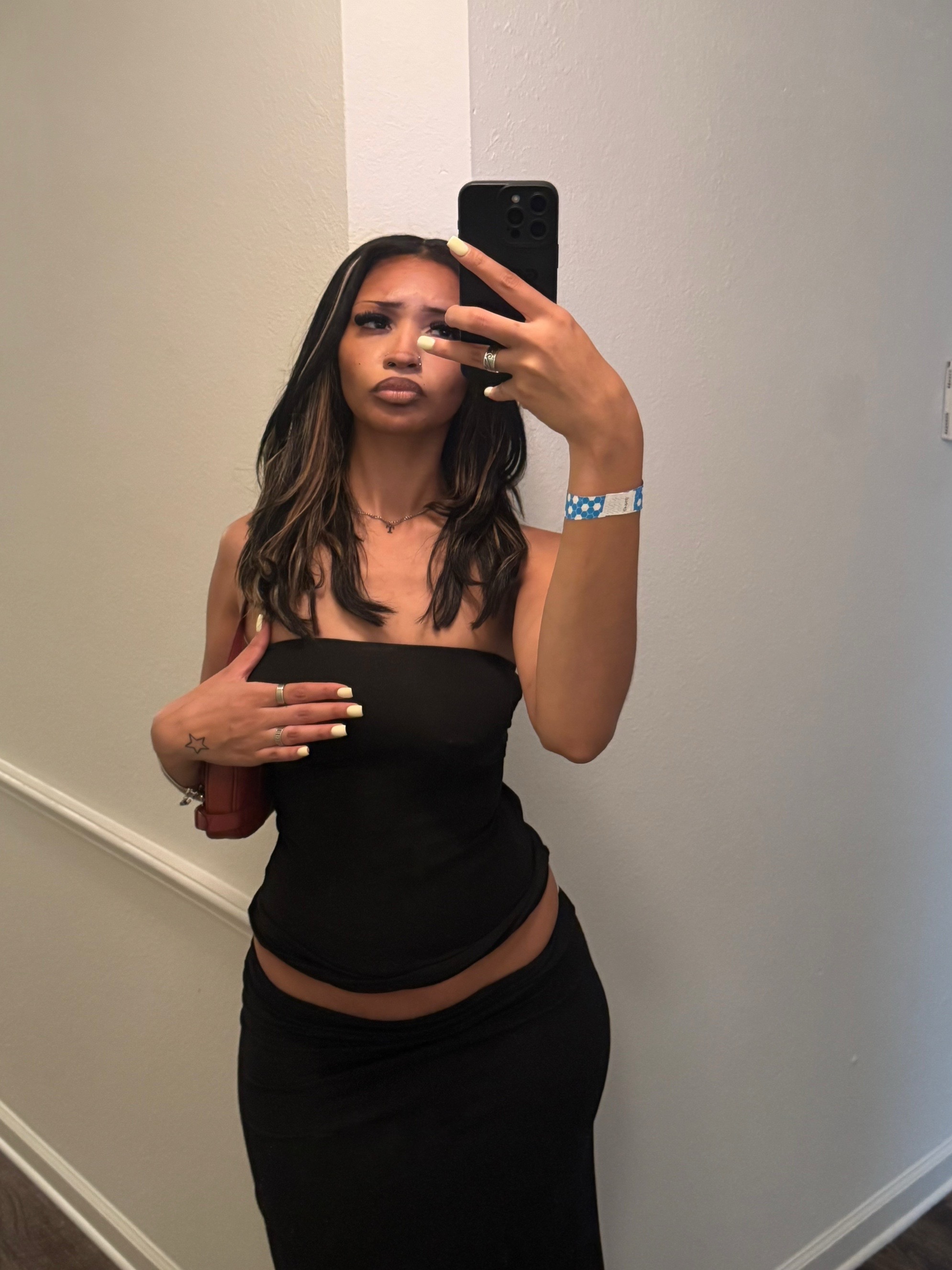 @threehunna