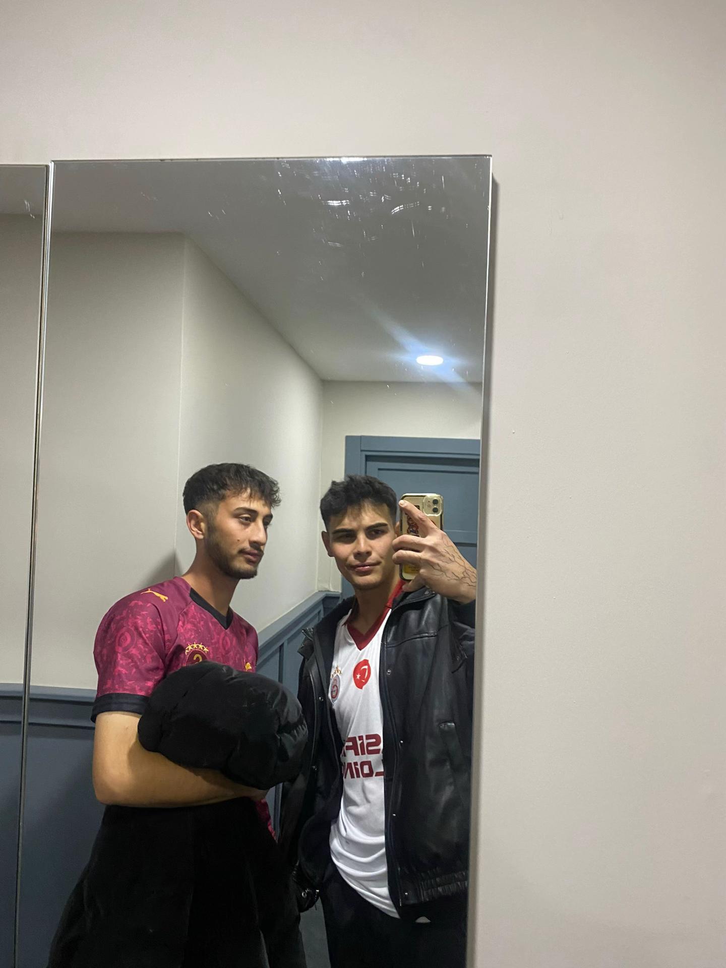 @Skateoguz