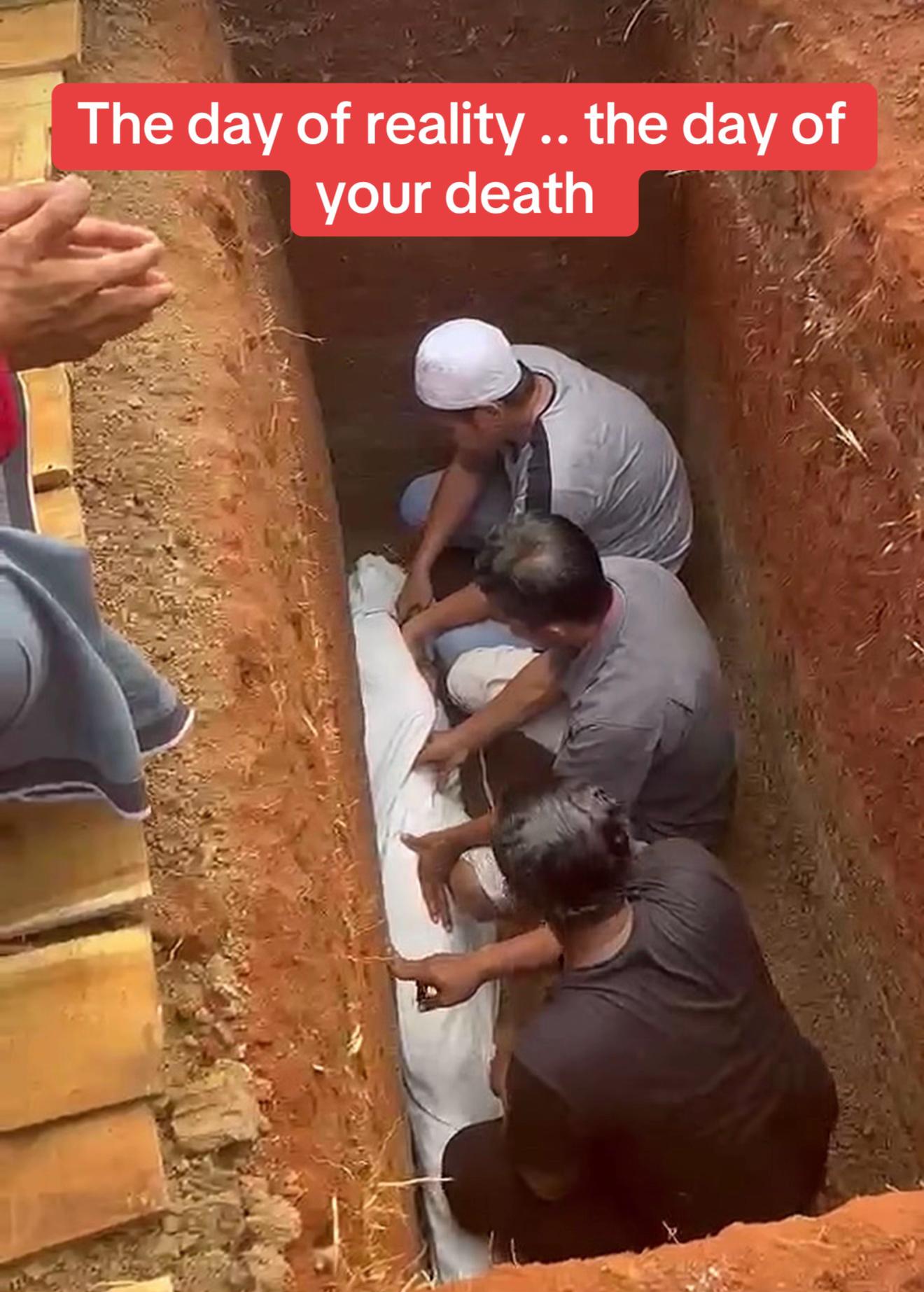 @The Muslim undertaker