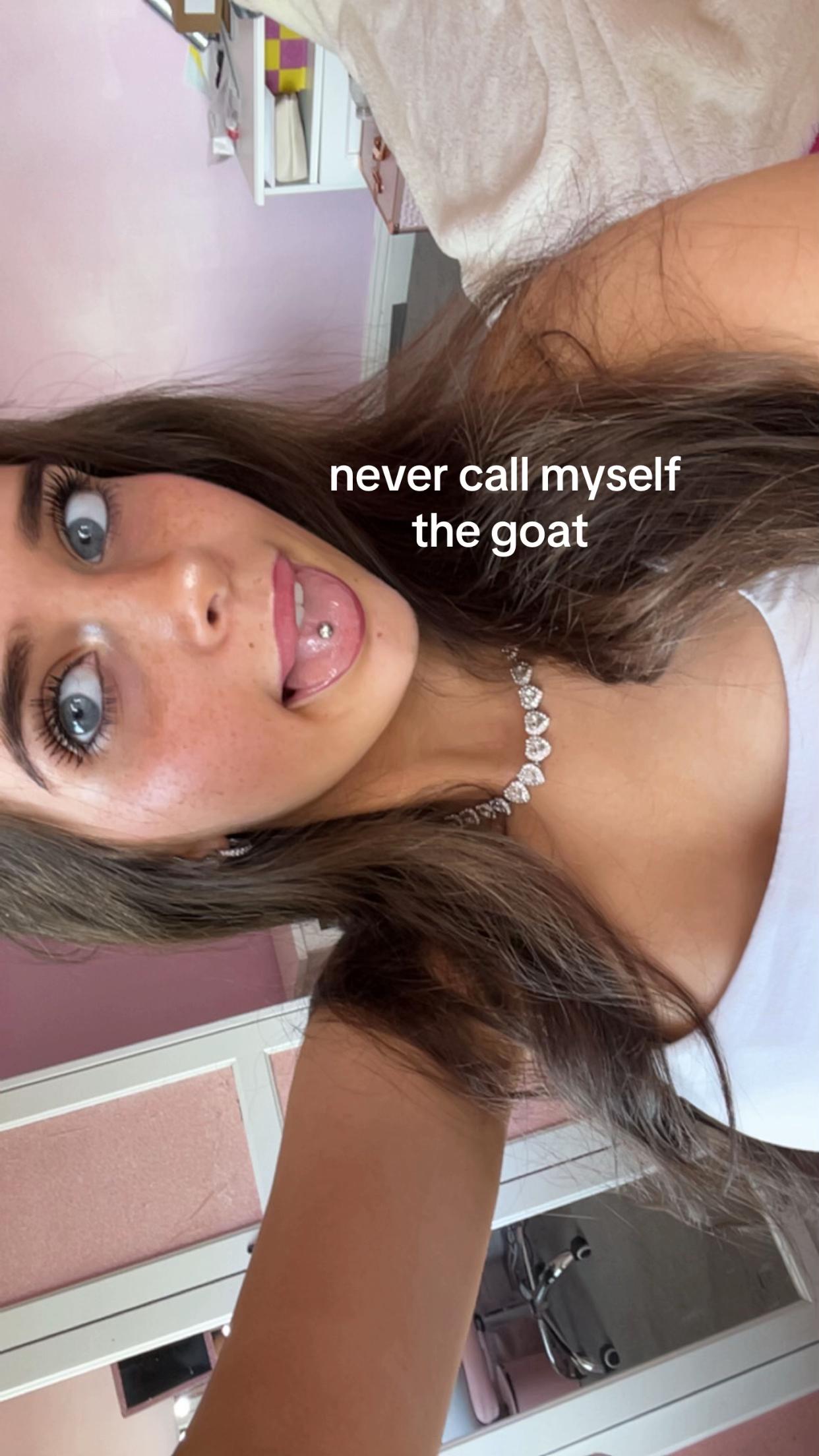 @phoebemaypublicpriv
