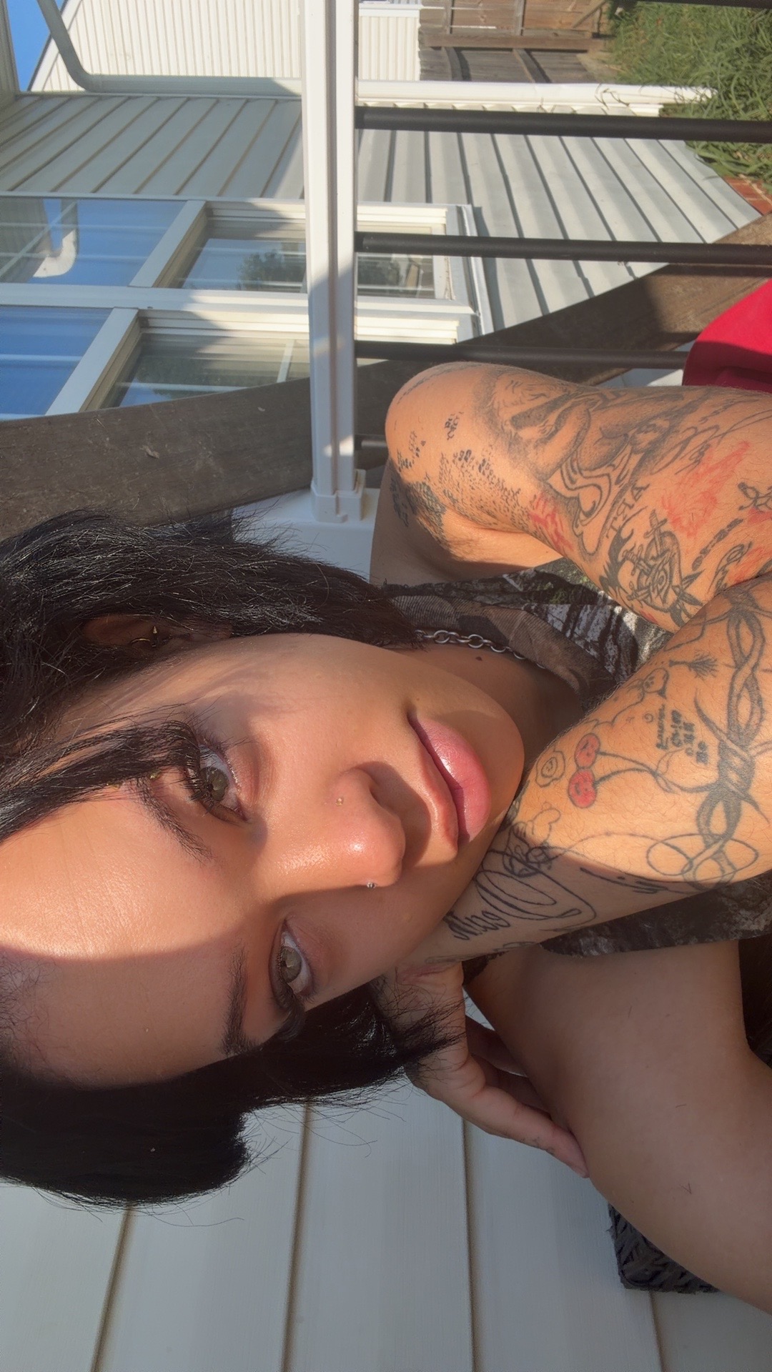 @Navadaqueen