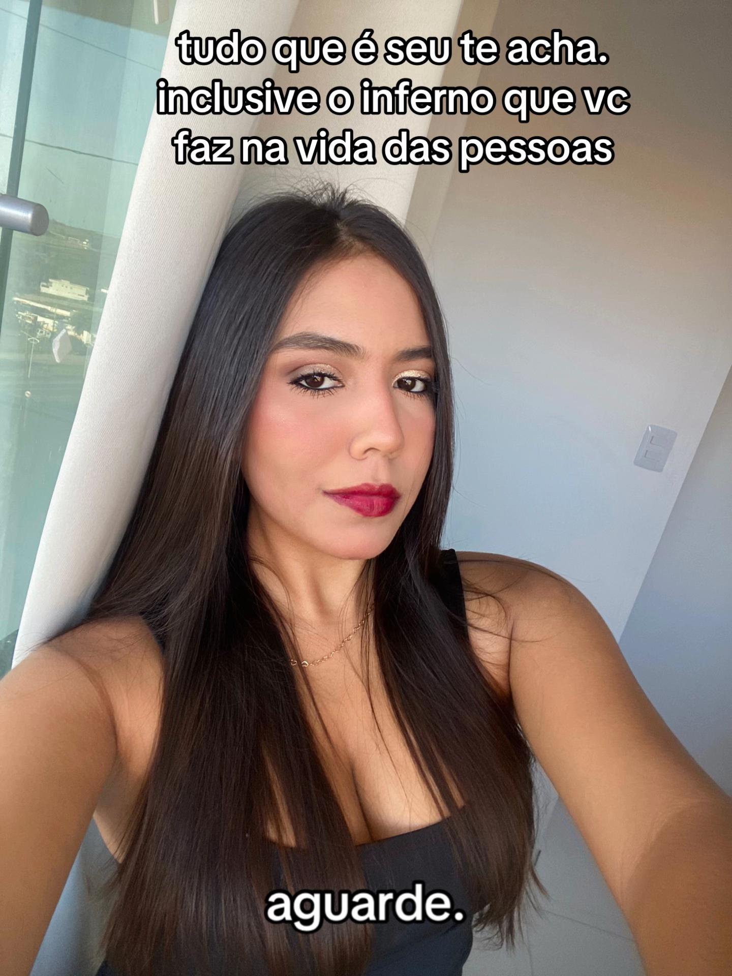 @lavinia anjos