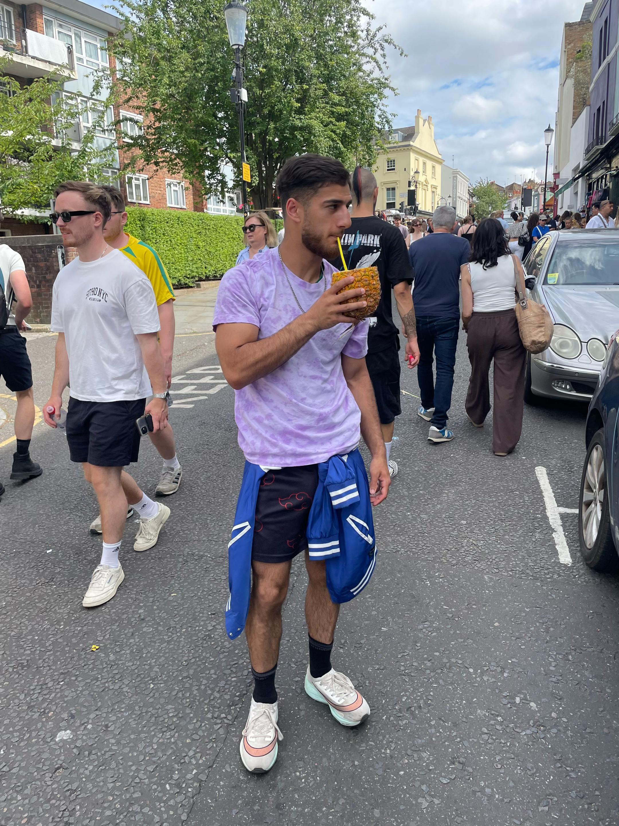 @Nazz🦖