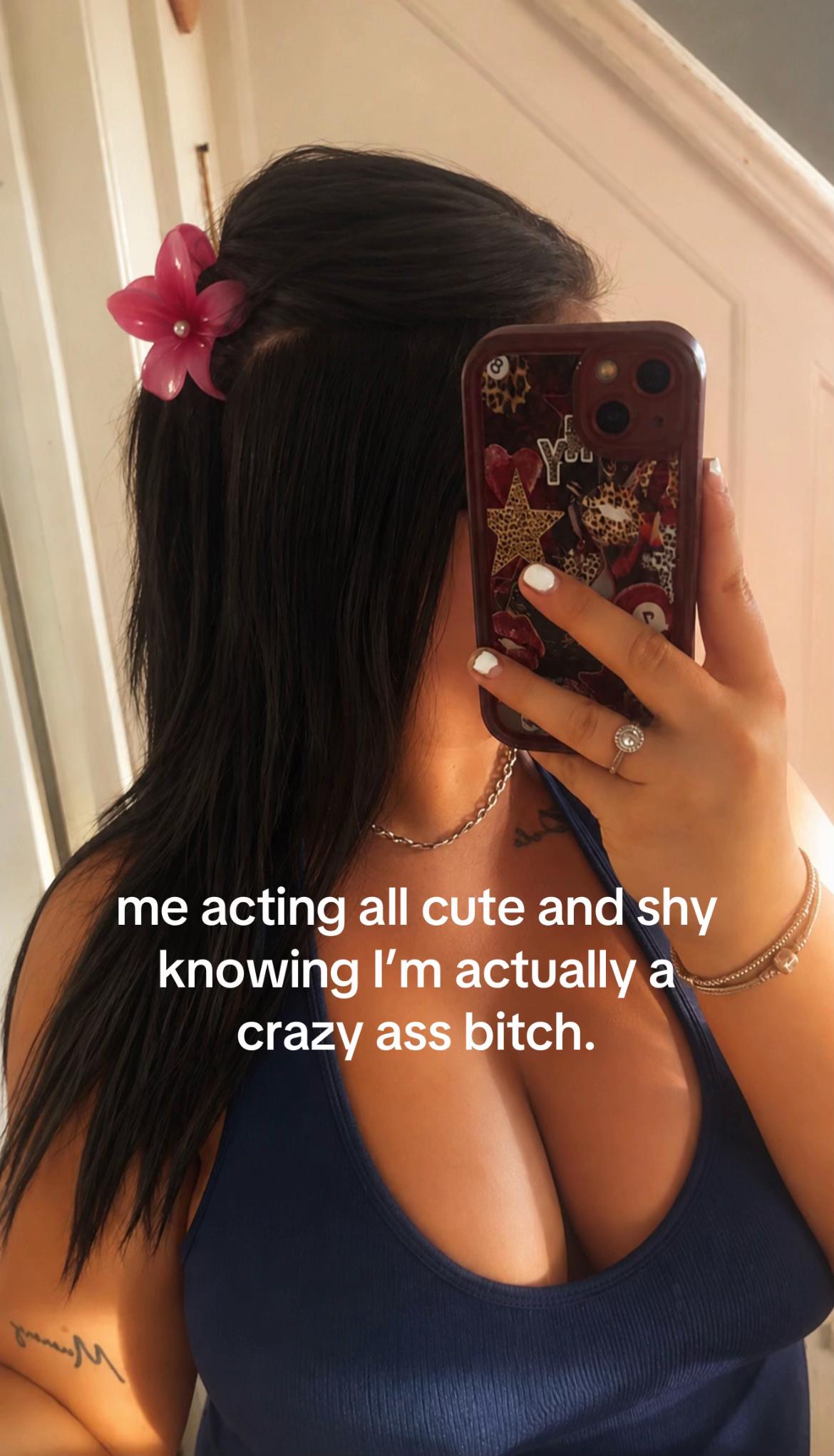 @𝐞𝐥𝐥𝐚