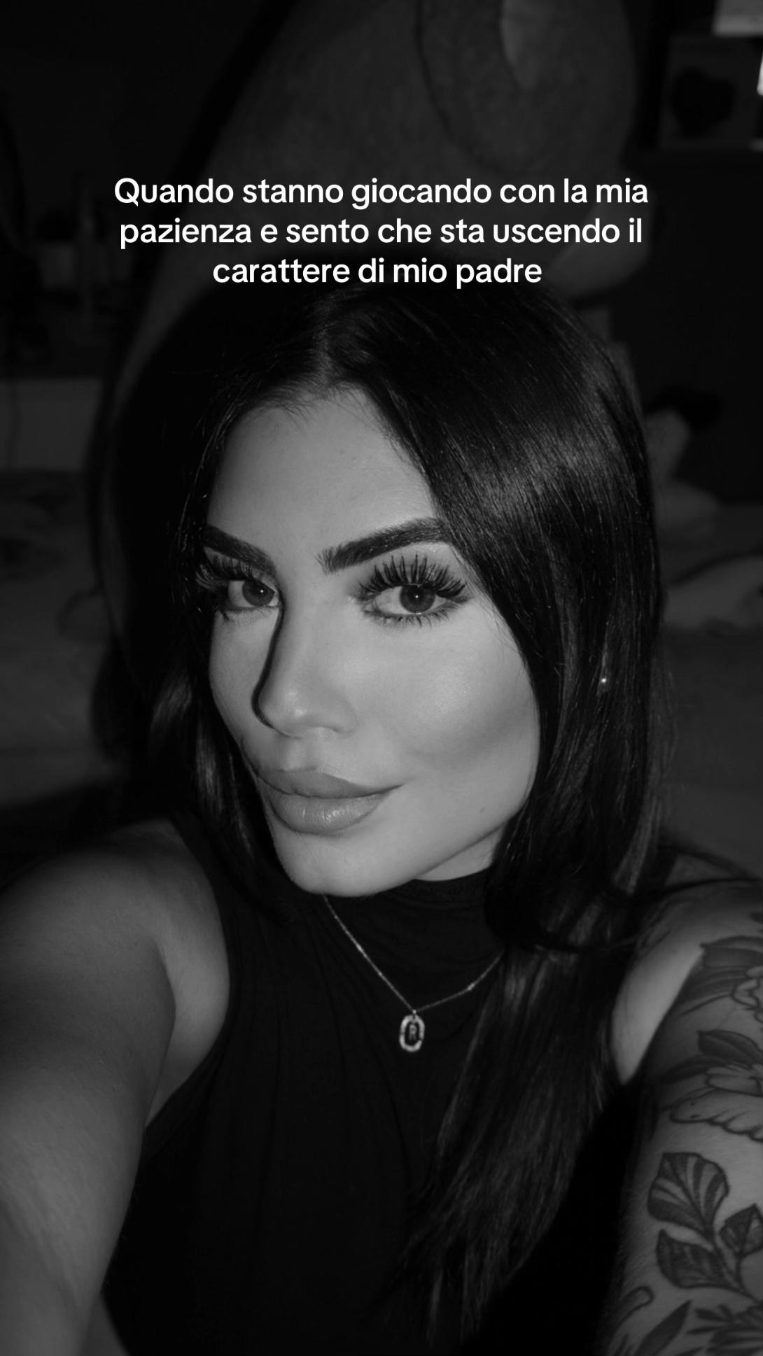 @Rebella👸🏻