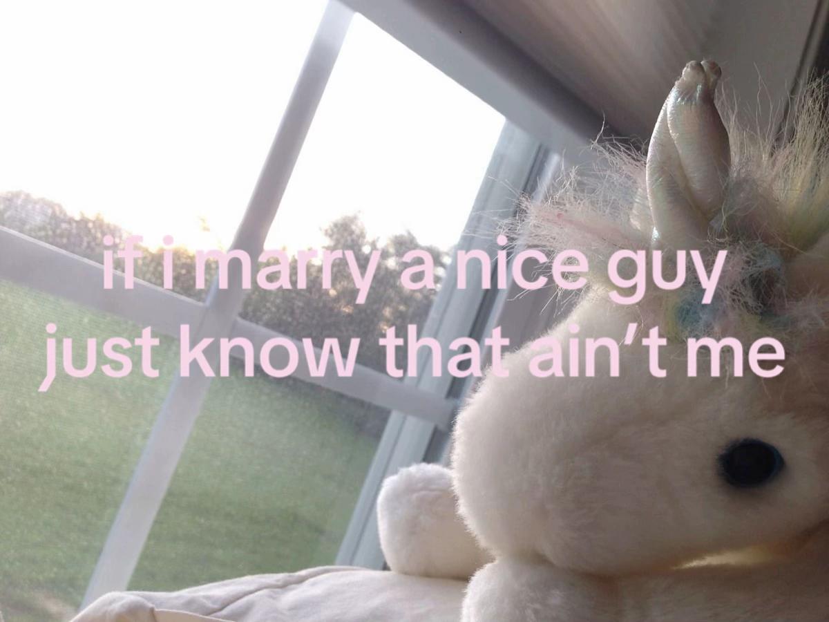 @sadgirl🍰